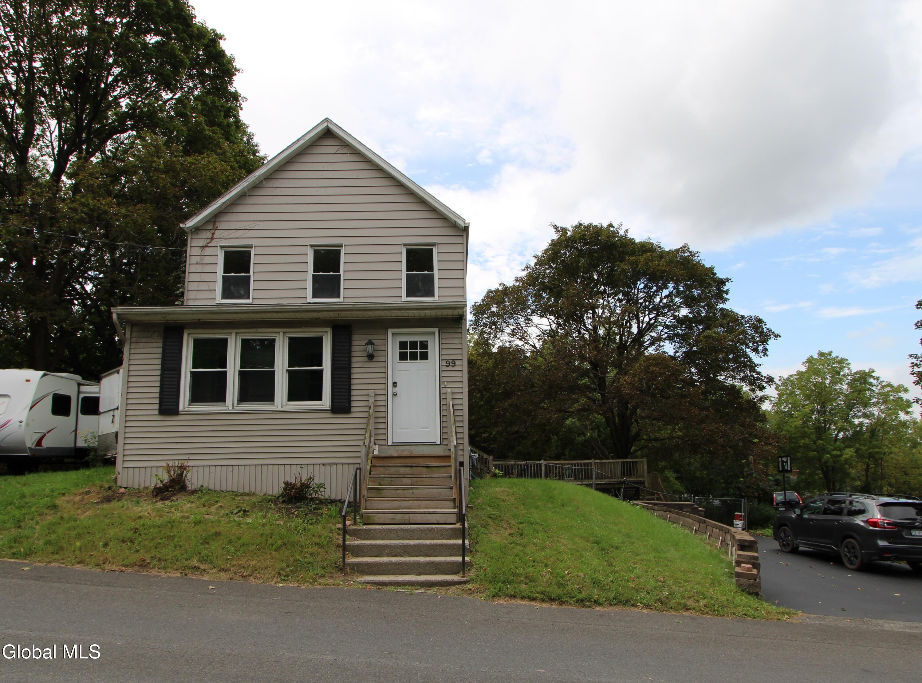 99 Aiken Avenue — photo