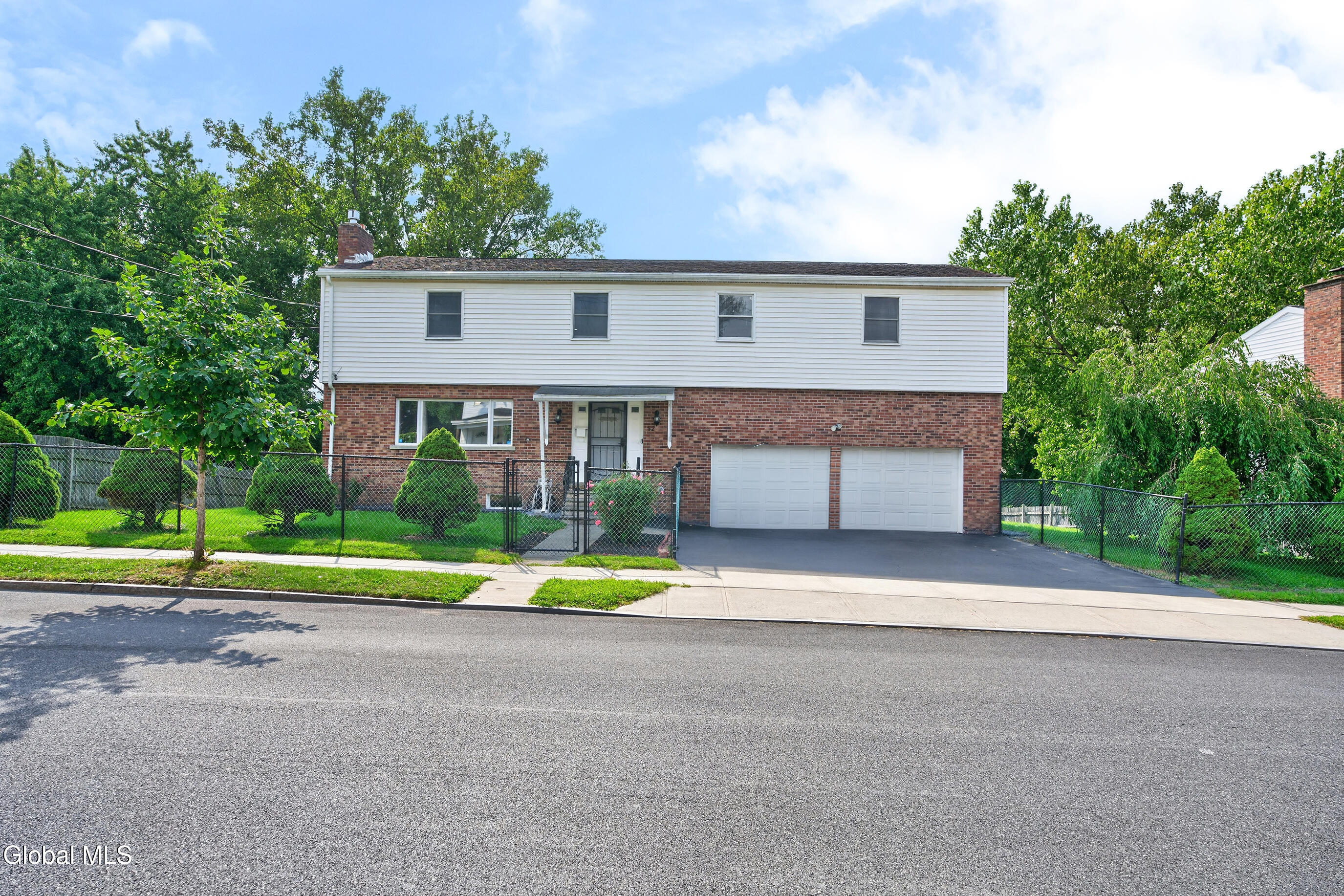 62 Slingerland Street — photo