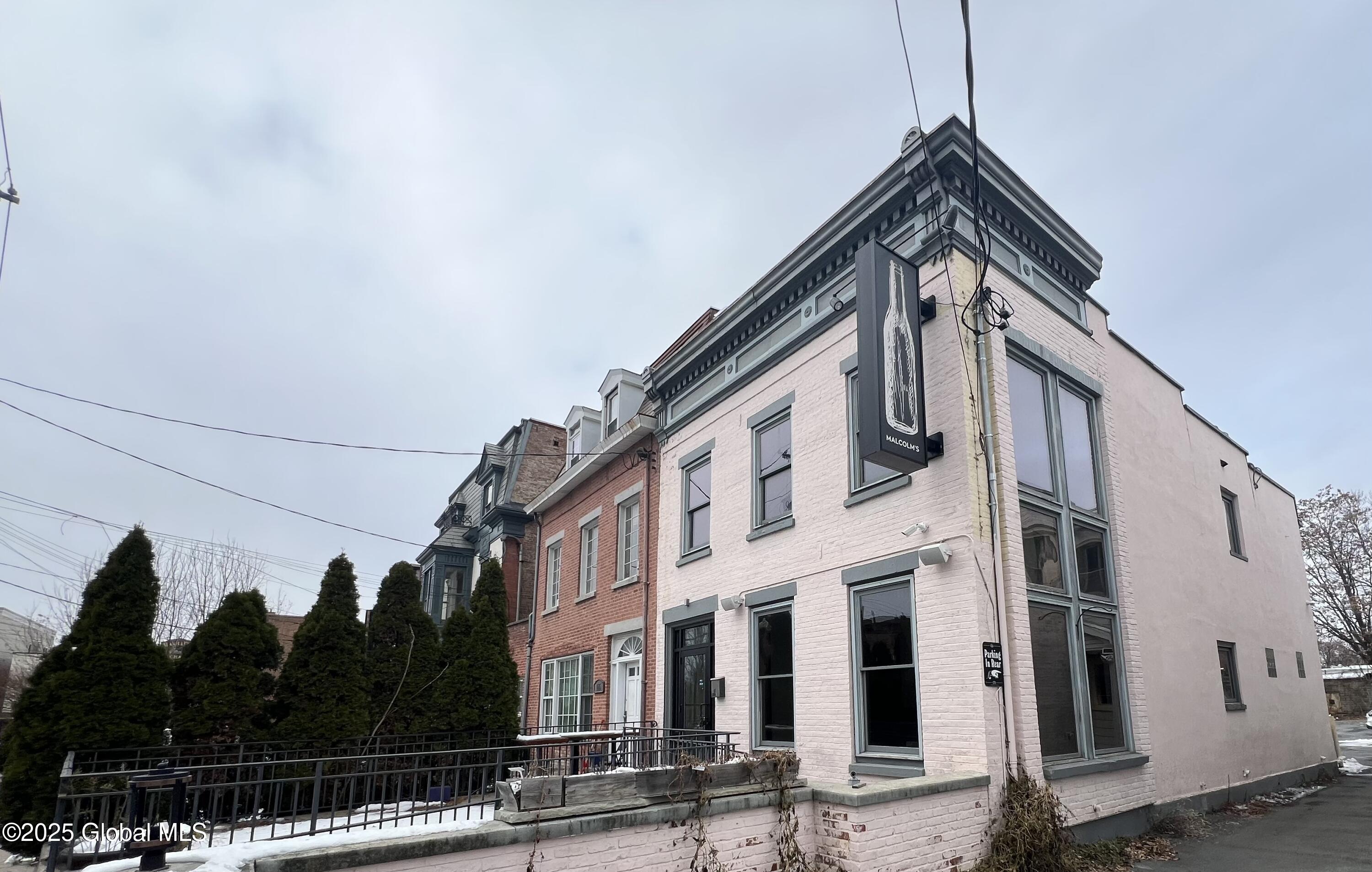 617 Union Street — photo