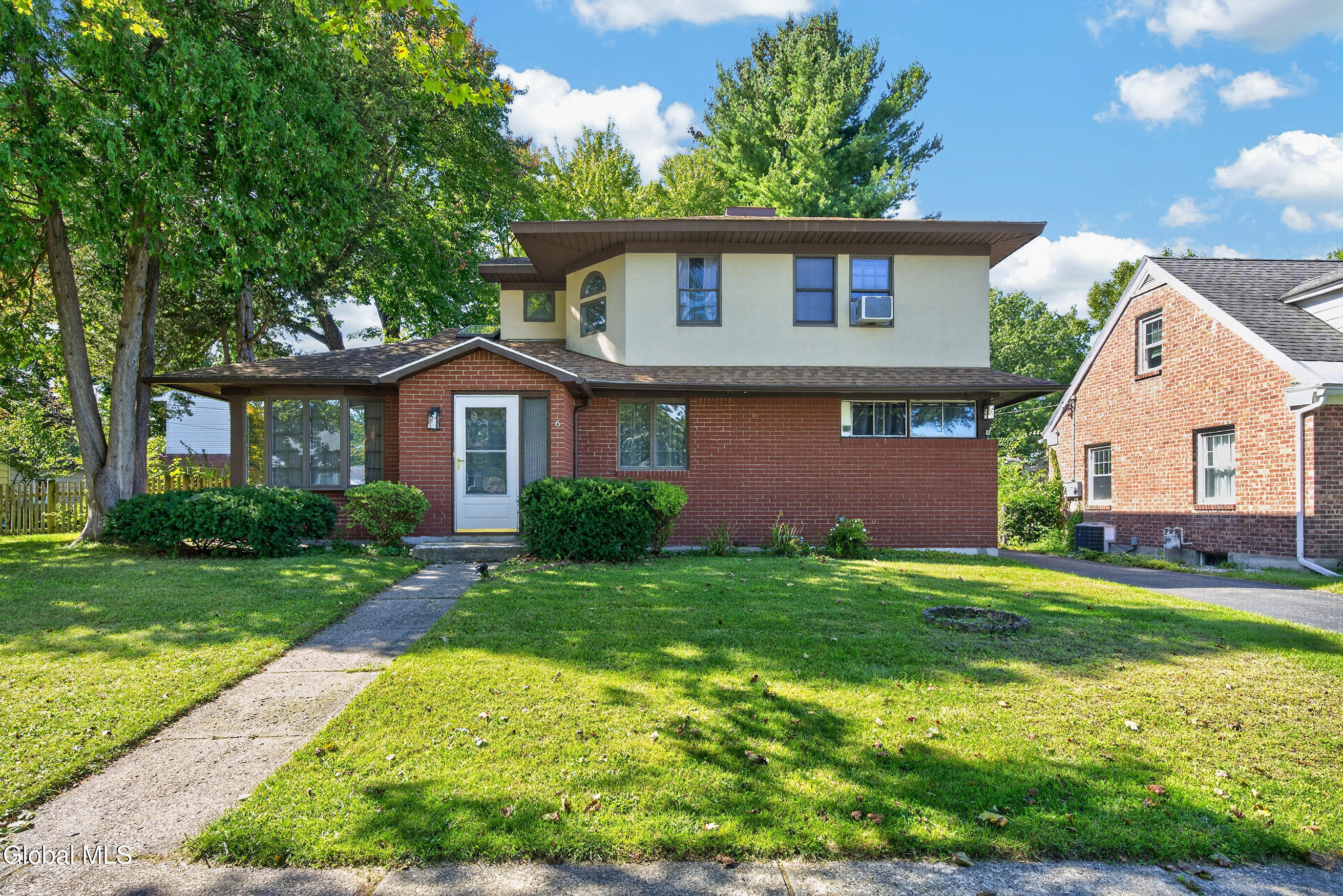 6 John David Lane — photo
