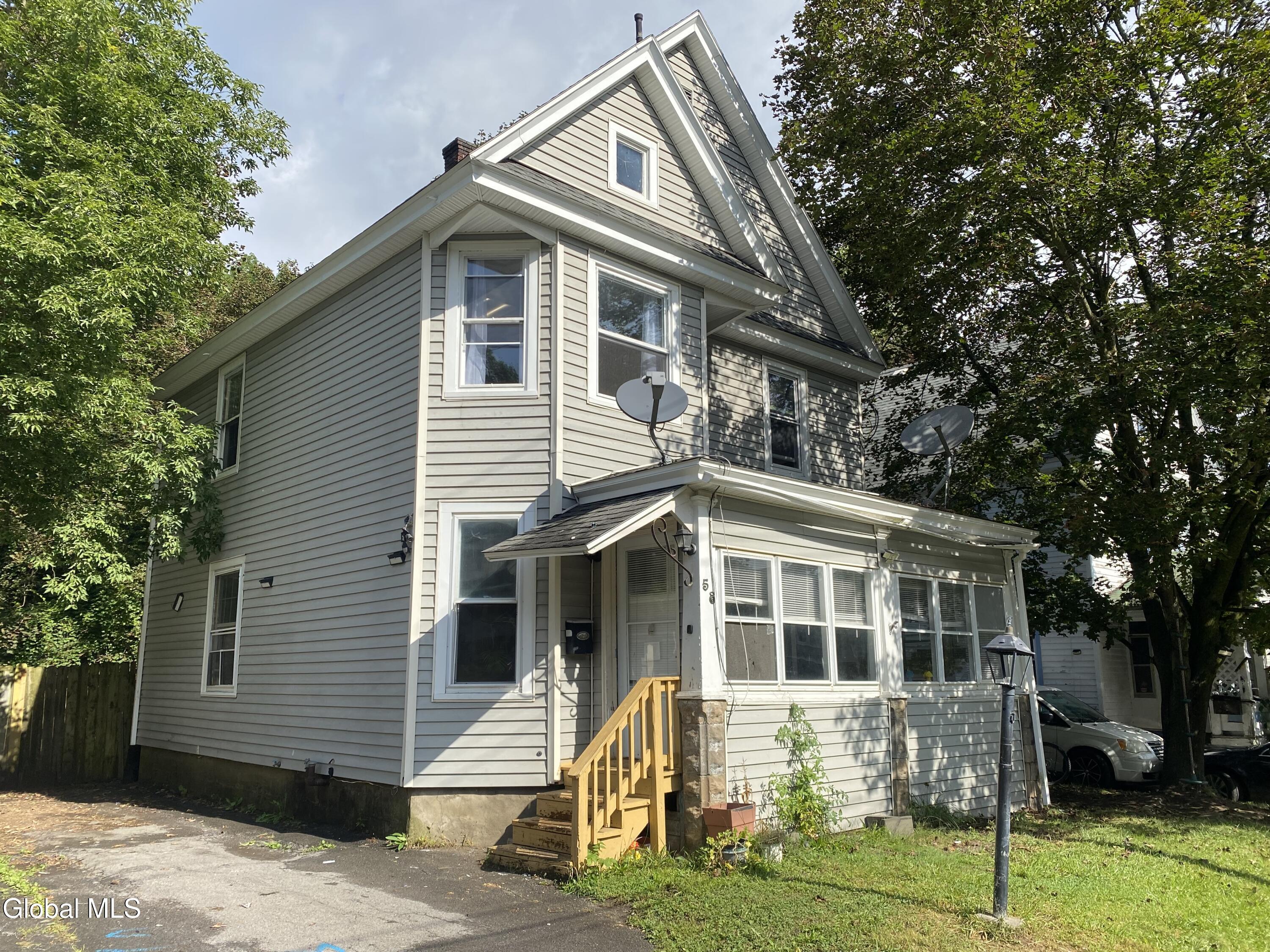 58 Maple Place — photo