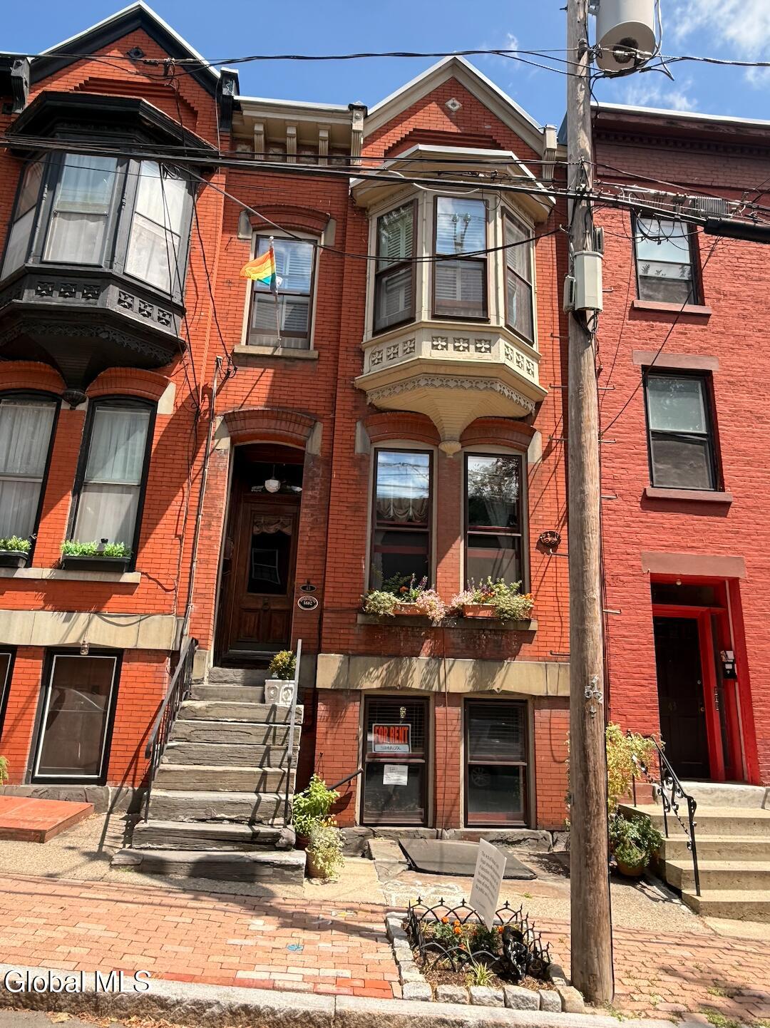 45 Elm Street, Garden — photo