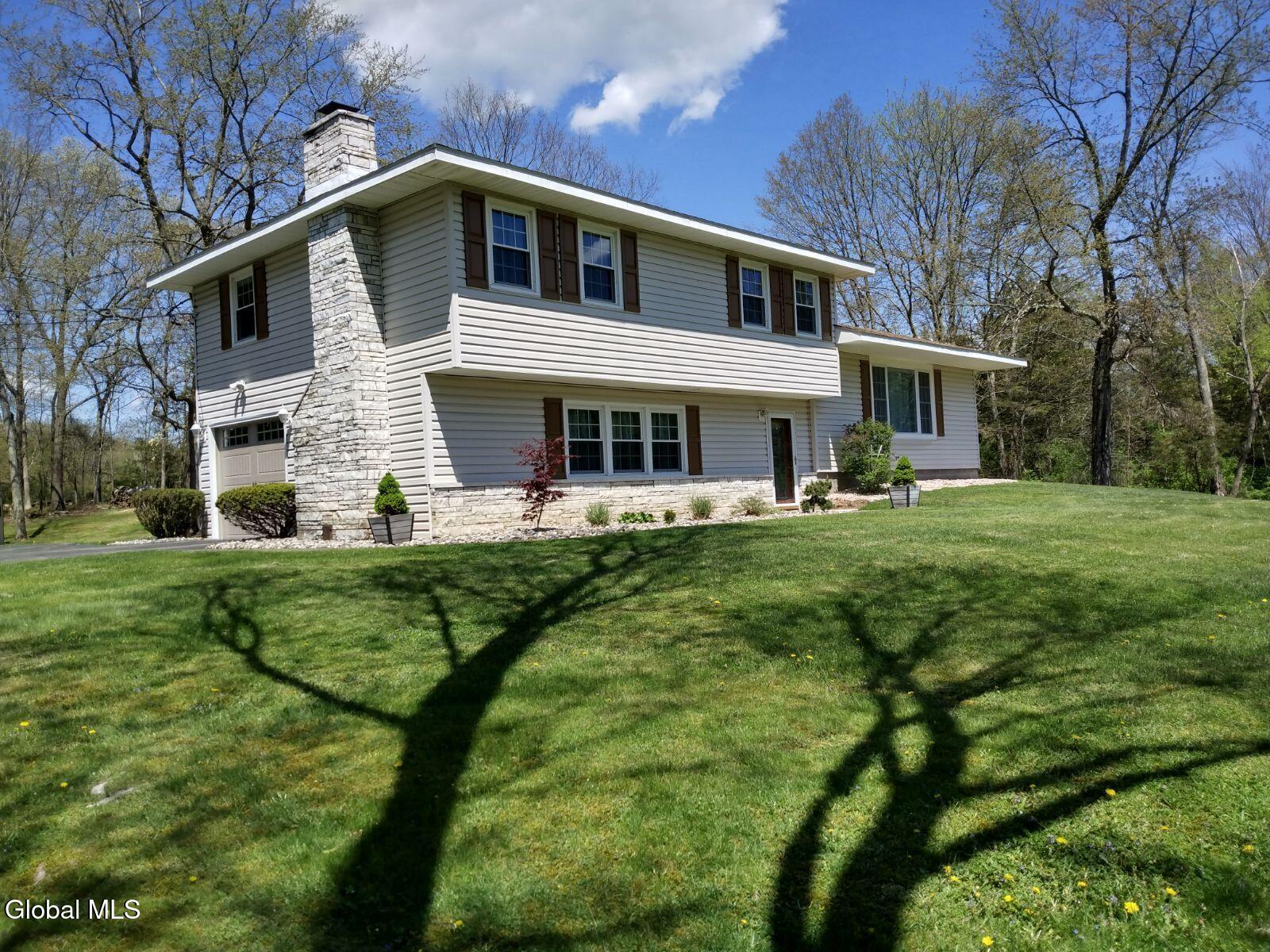 313 Pine Circle, Claverack, NY 12513 — photo 2
