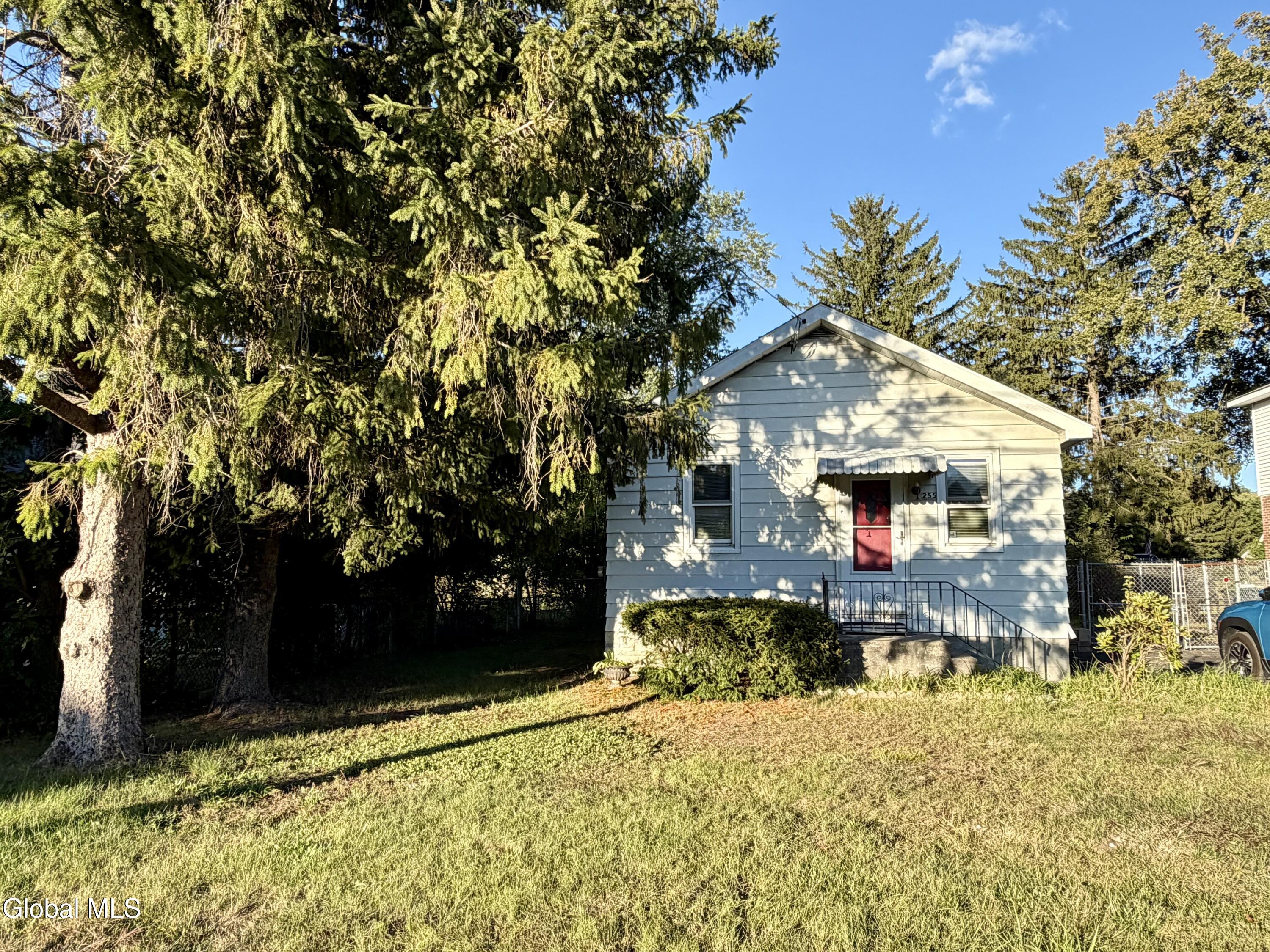 255 Sand Creek Road — photo