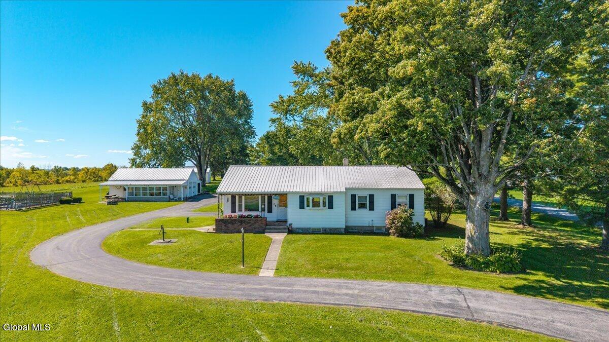 341 Getman Road — photo