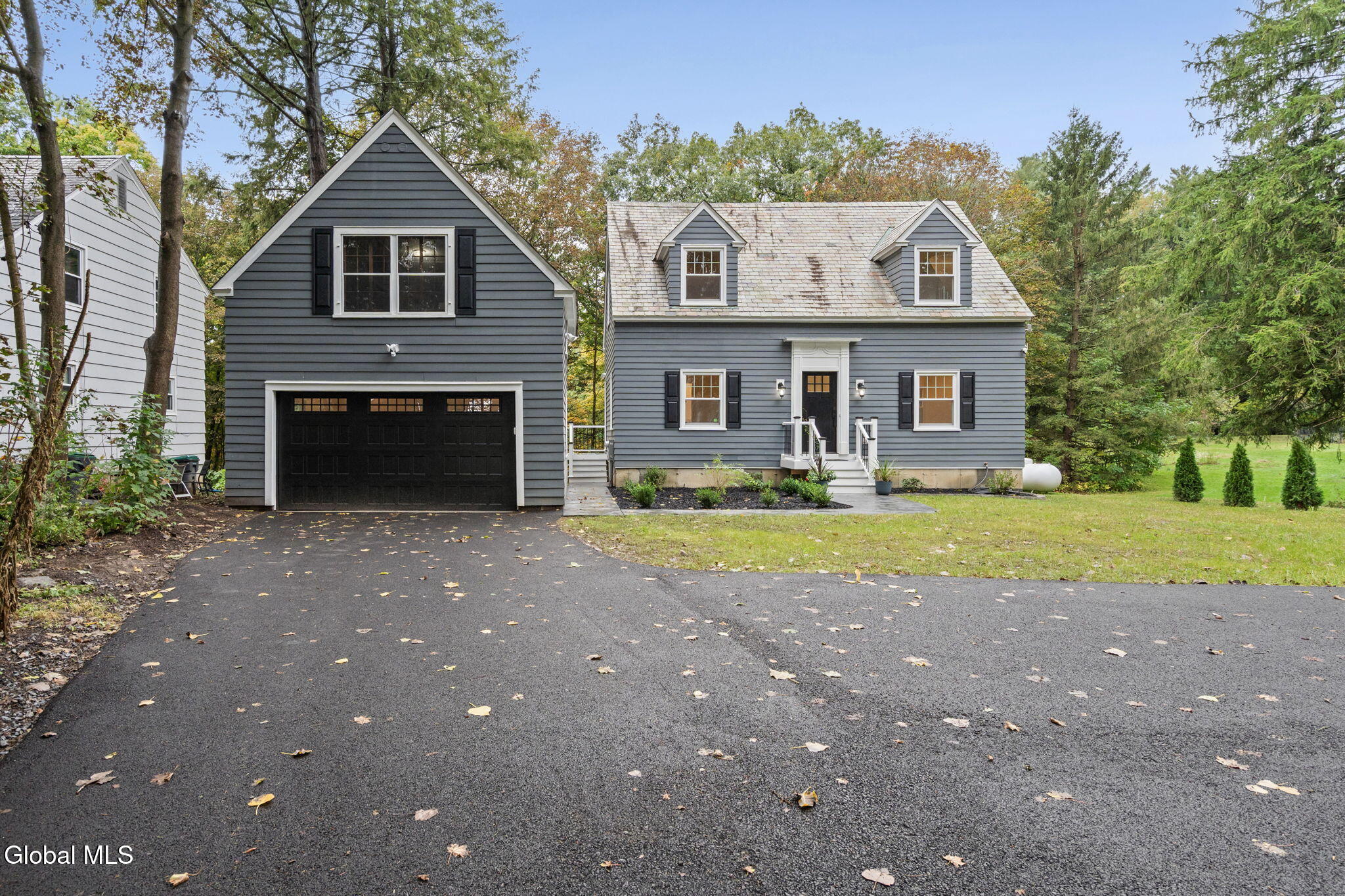 2628 Troy Schenectady Road — photo