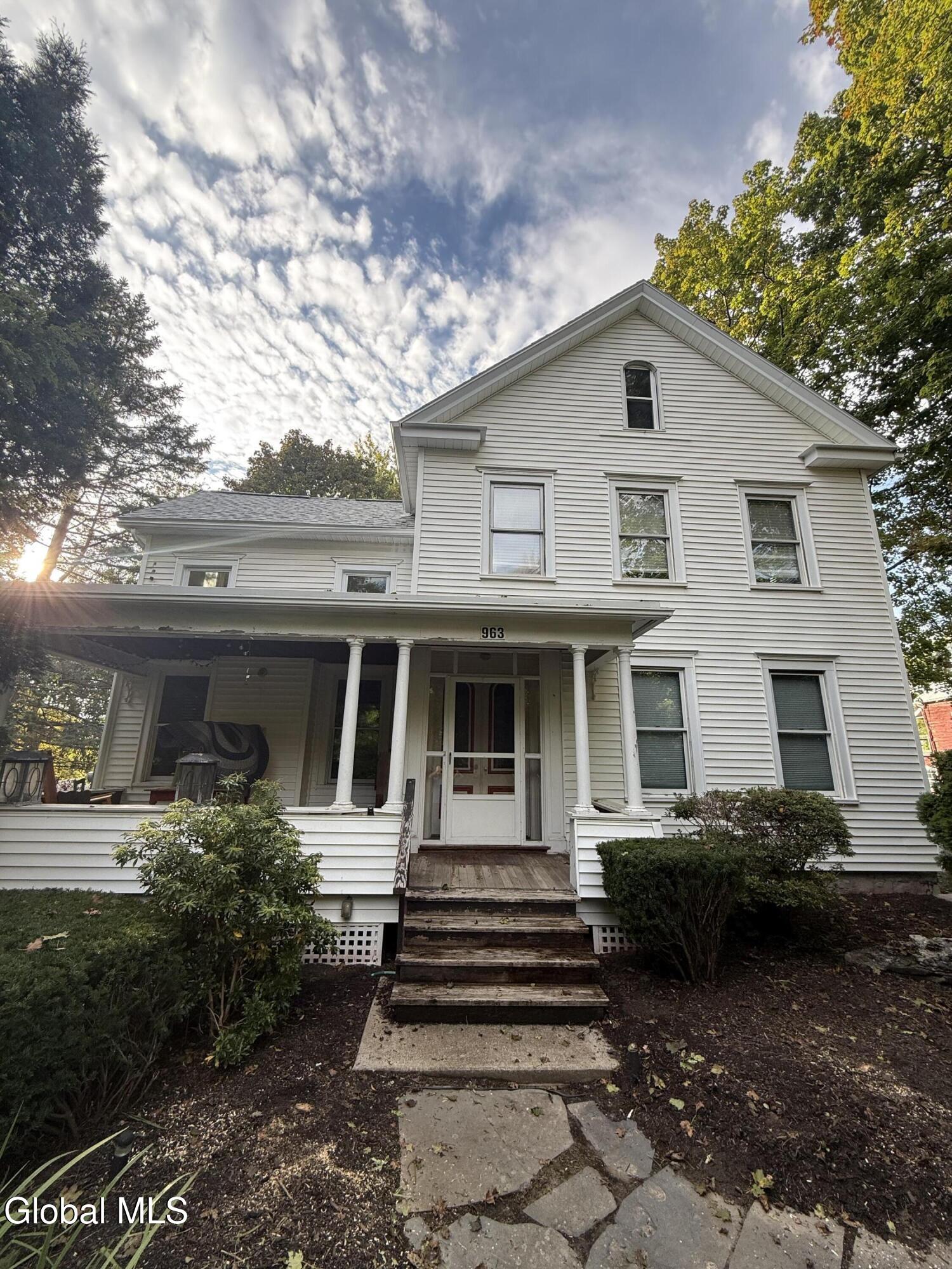 963 Route 9W — photo