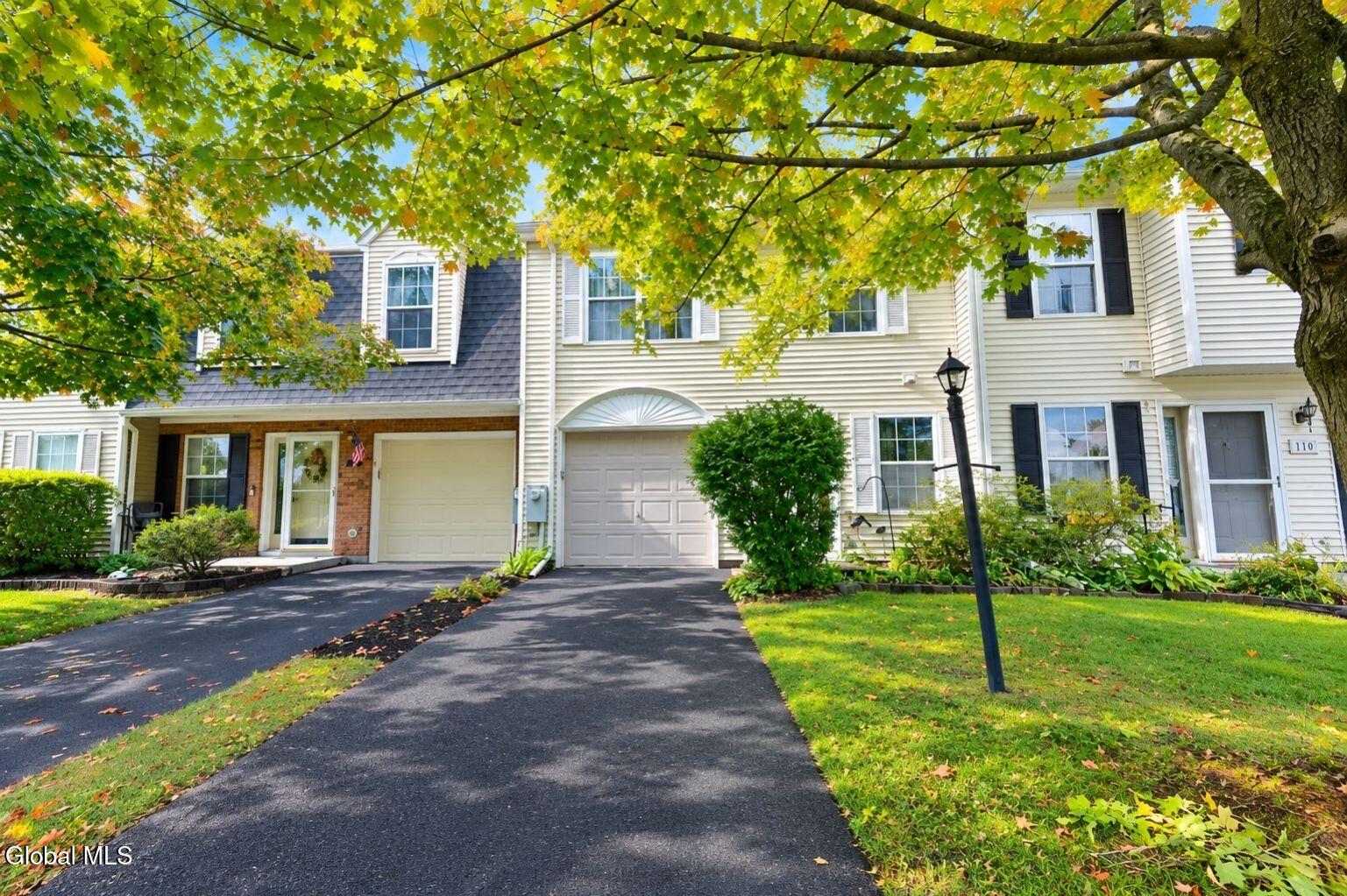 102 Bridgewood Lane — photo