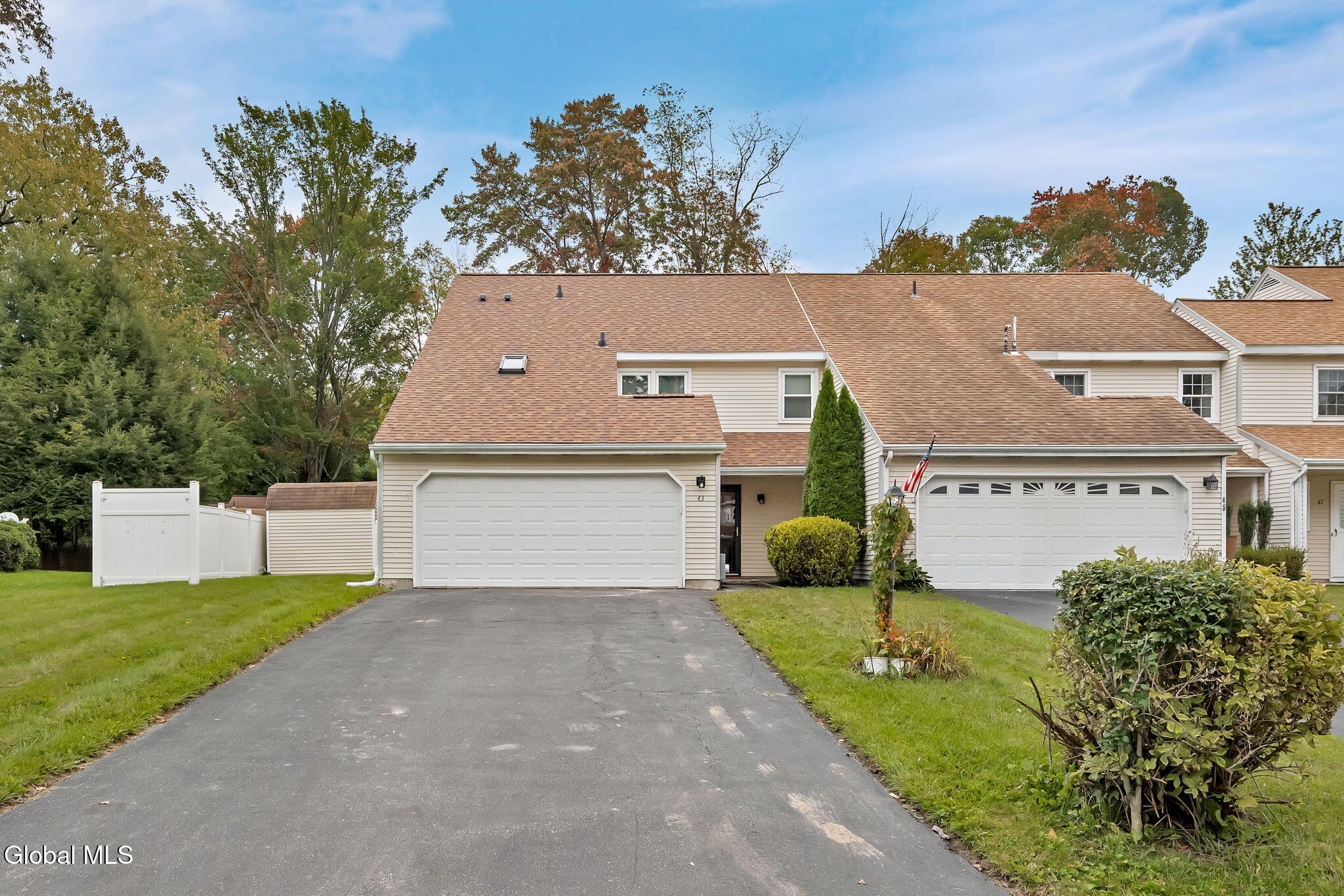 43 Grant Hill Court — photo