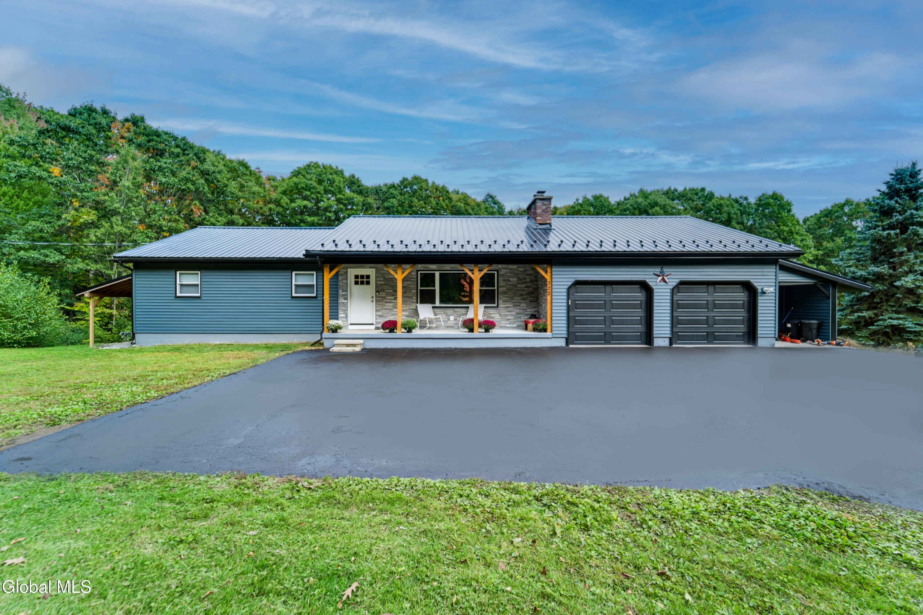 322 Jackson Summit Road West — photo