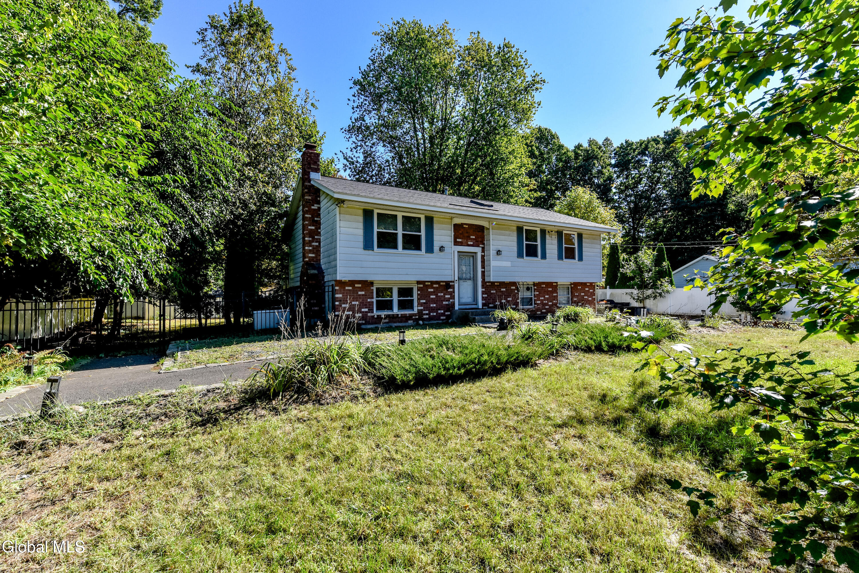 7 Garden Drive — photo