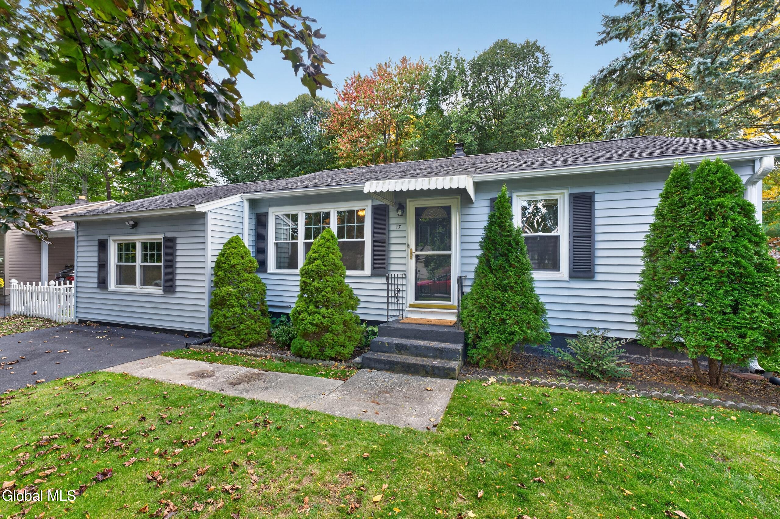 17 Richards Drive — photo