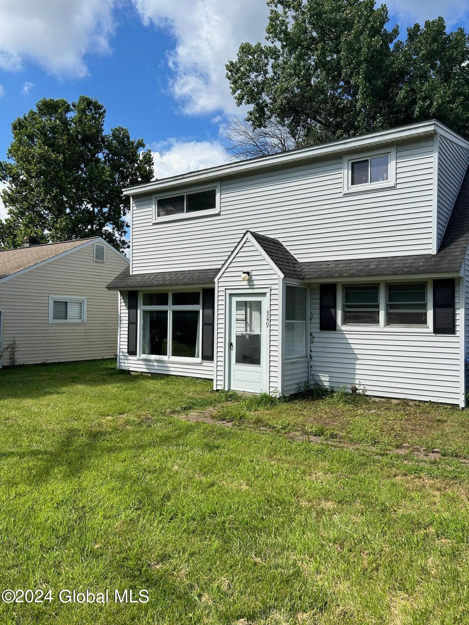 349 Whitehall Road — photo