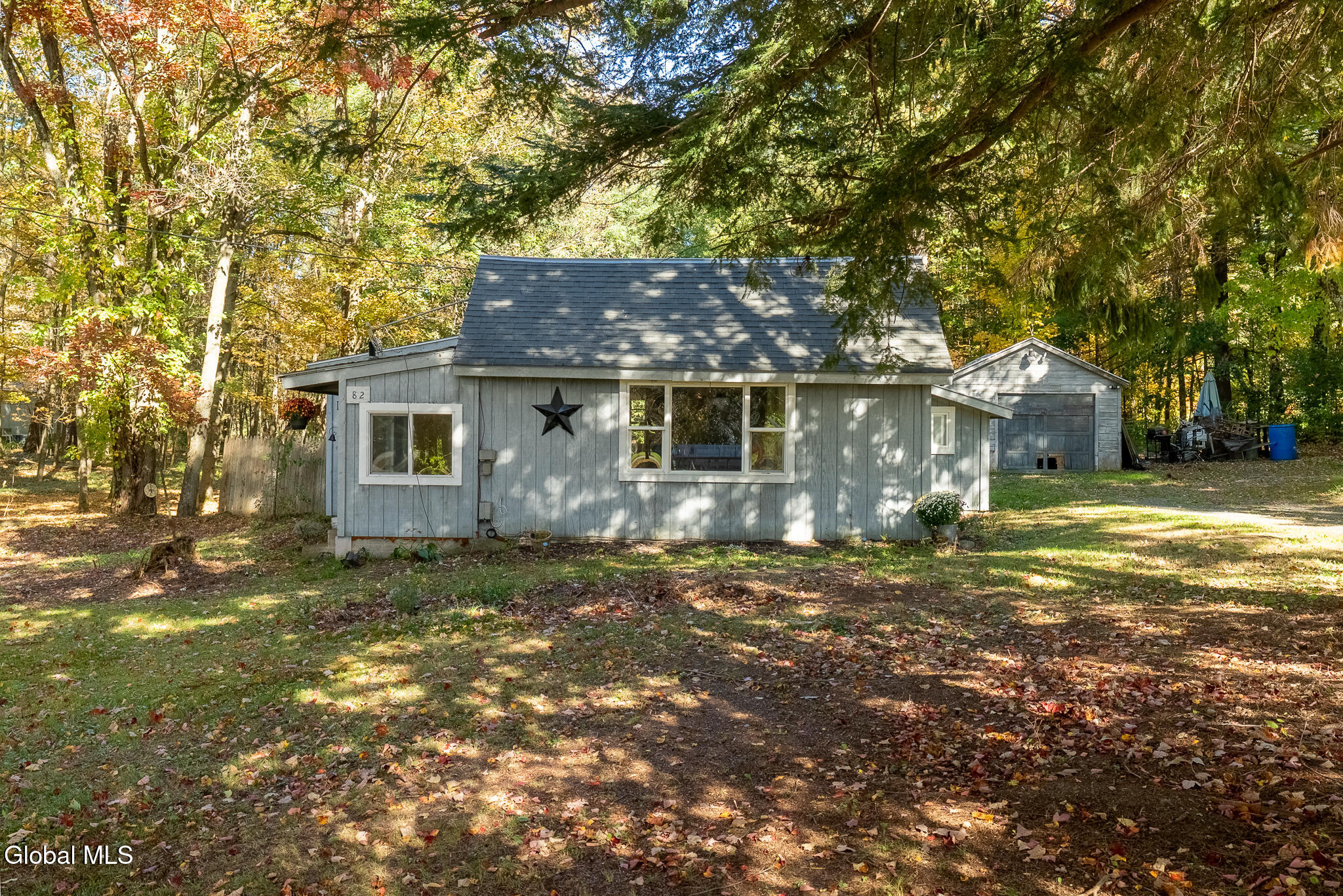 82 Log Woods Road — photo