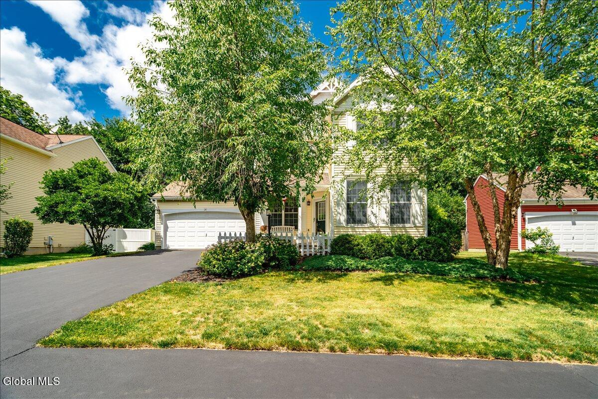 24 Thistle Drive — photo