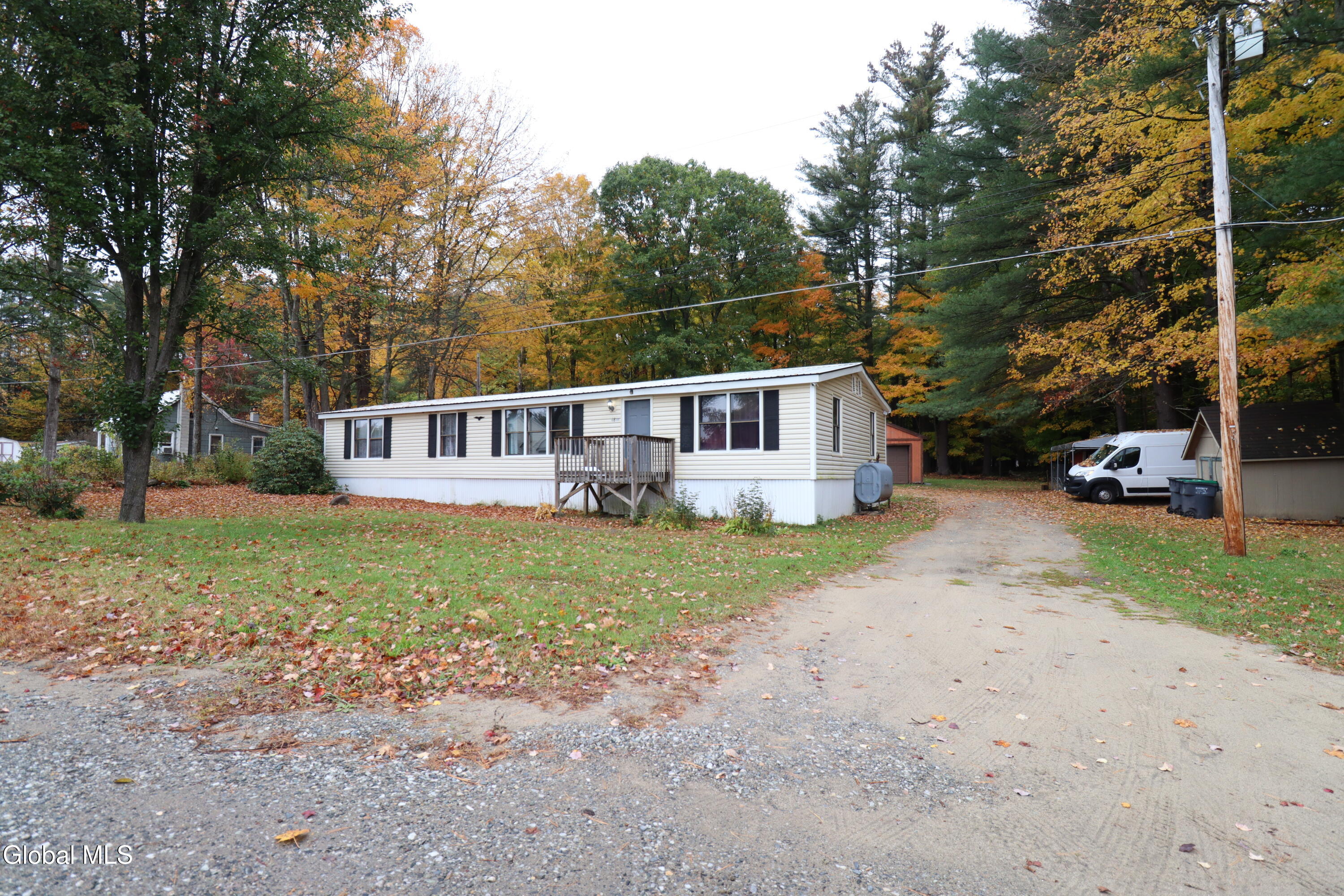 48 Comstock Road — photo