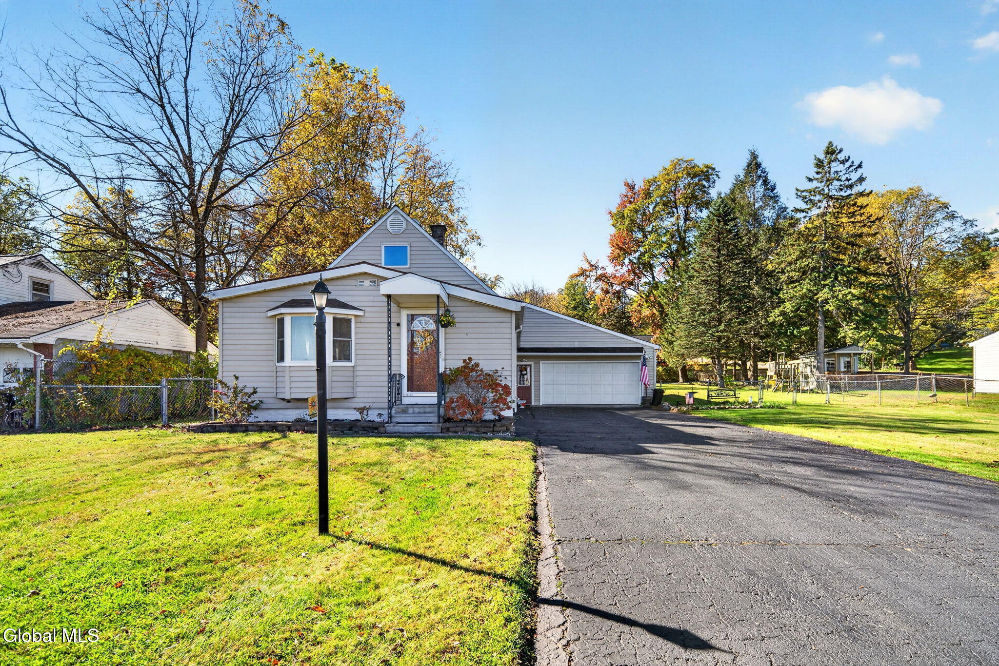 3511 Lower Gregg Road — photo