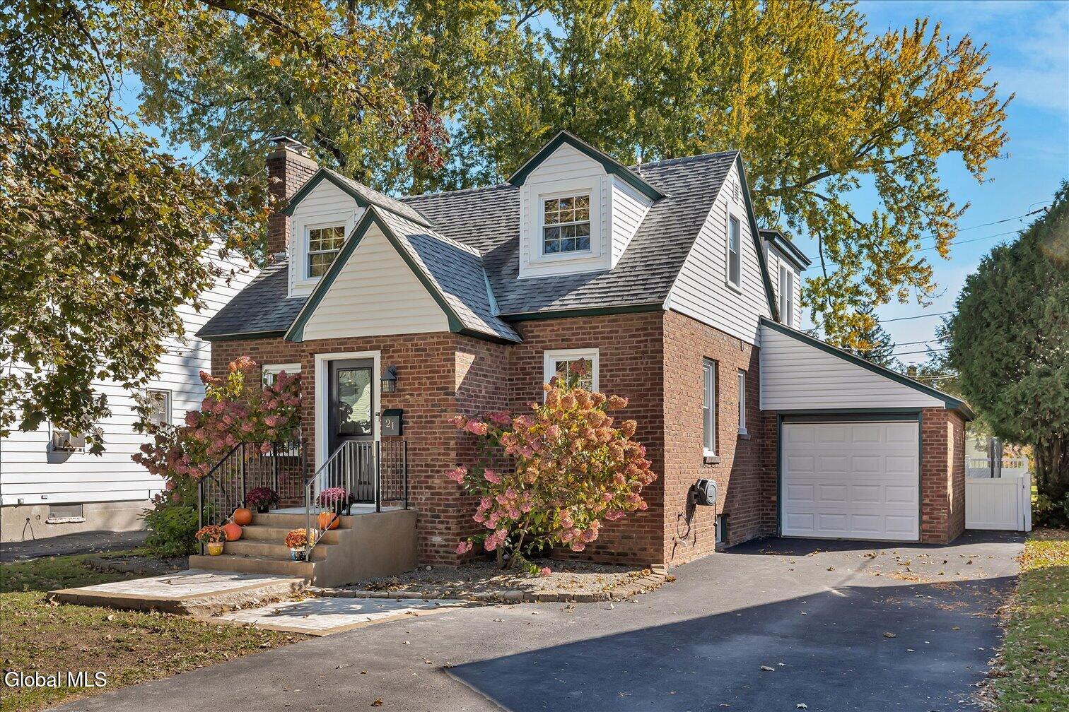 21 Crannell Avenue — photo