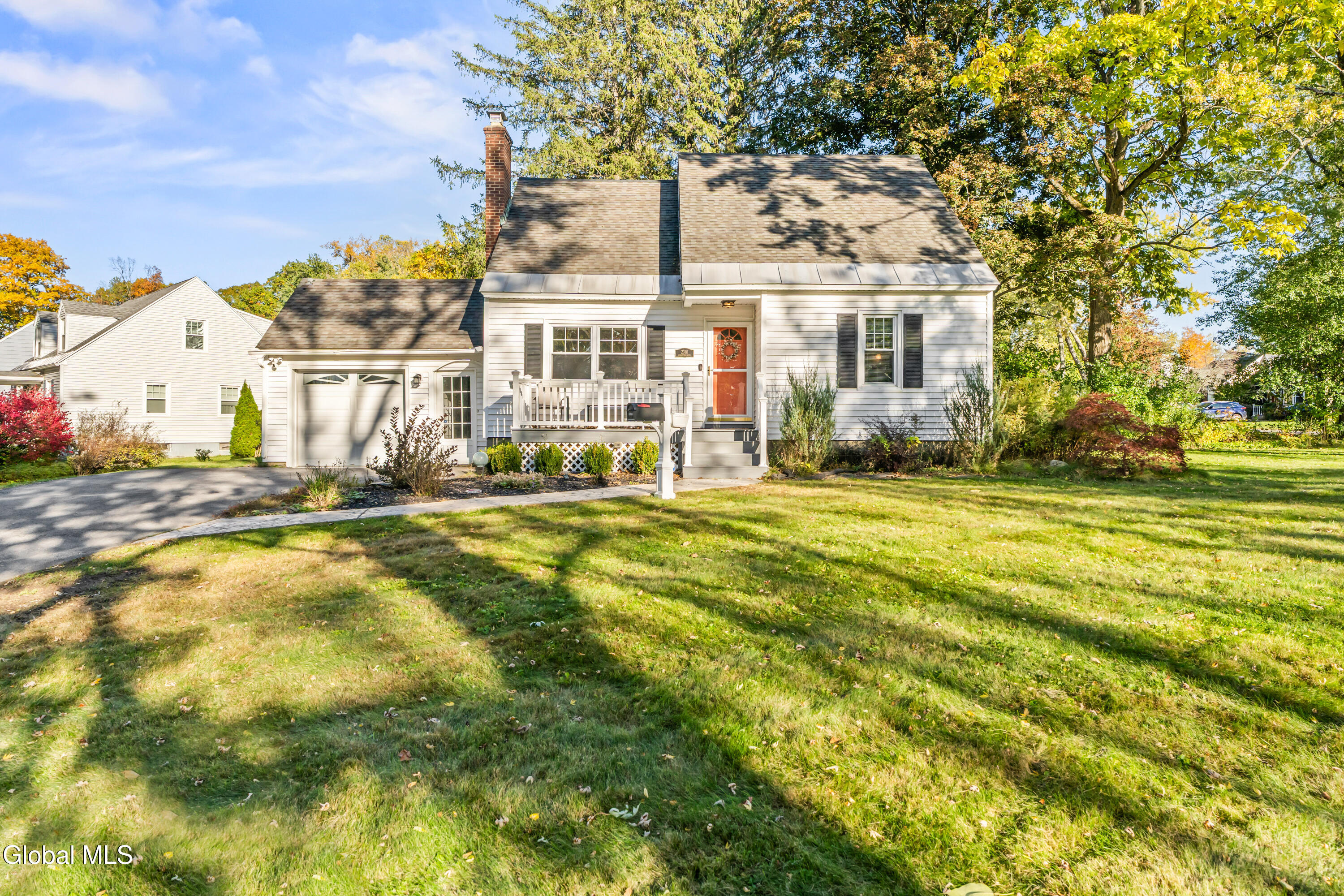 2310 Niskayuna Drive — photo