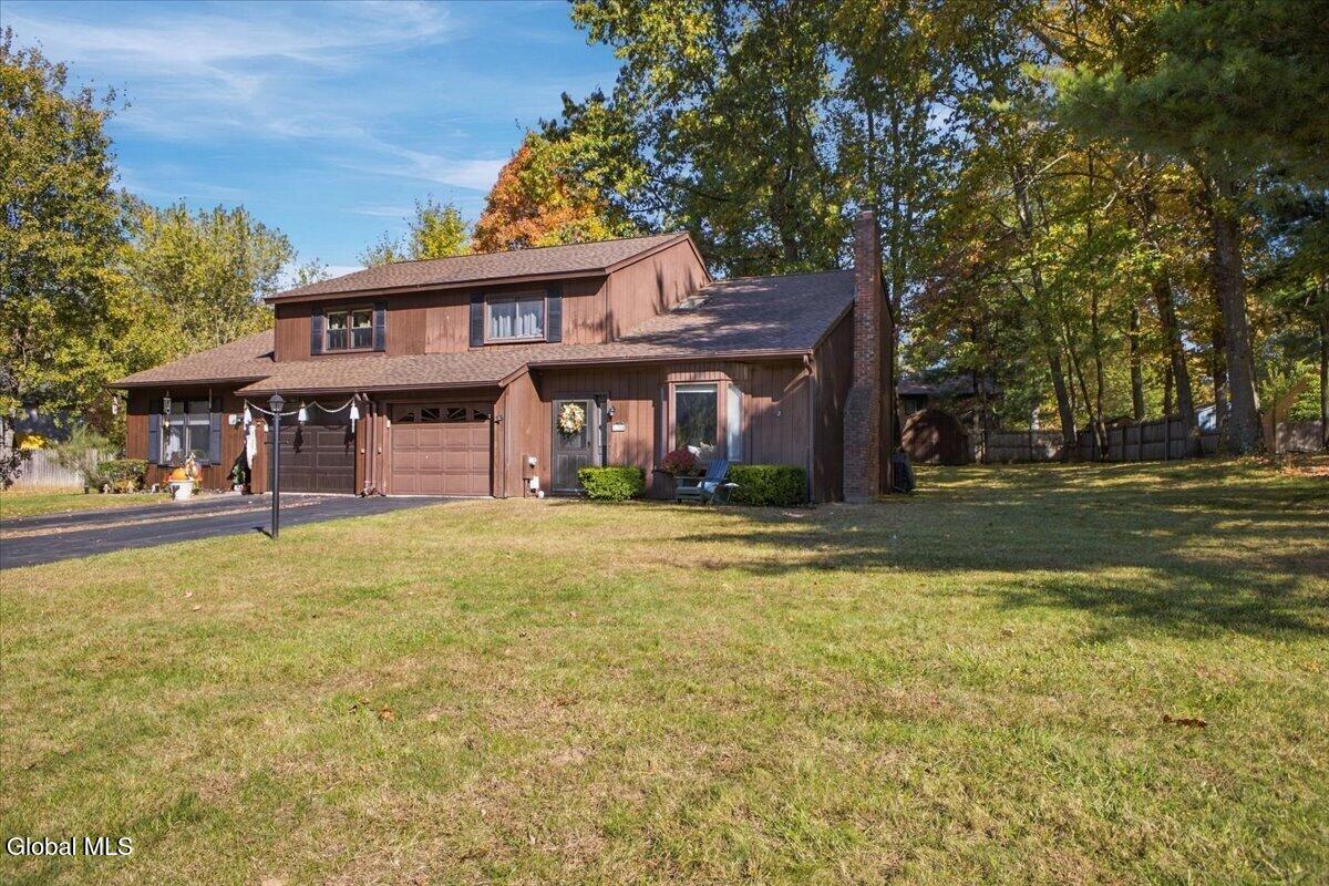 13B Woodcliffe Drive — photo