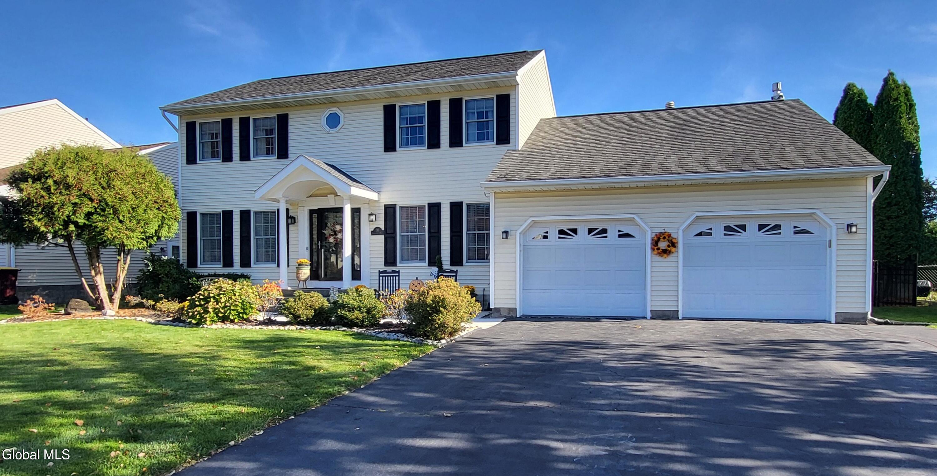 30 Berkshire Drive — photo