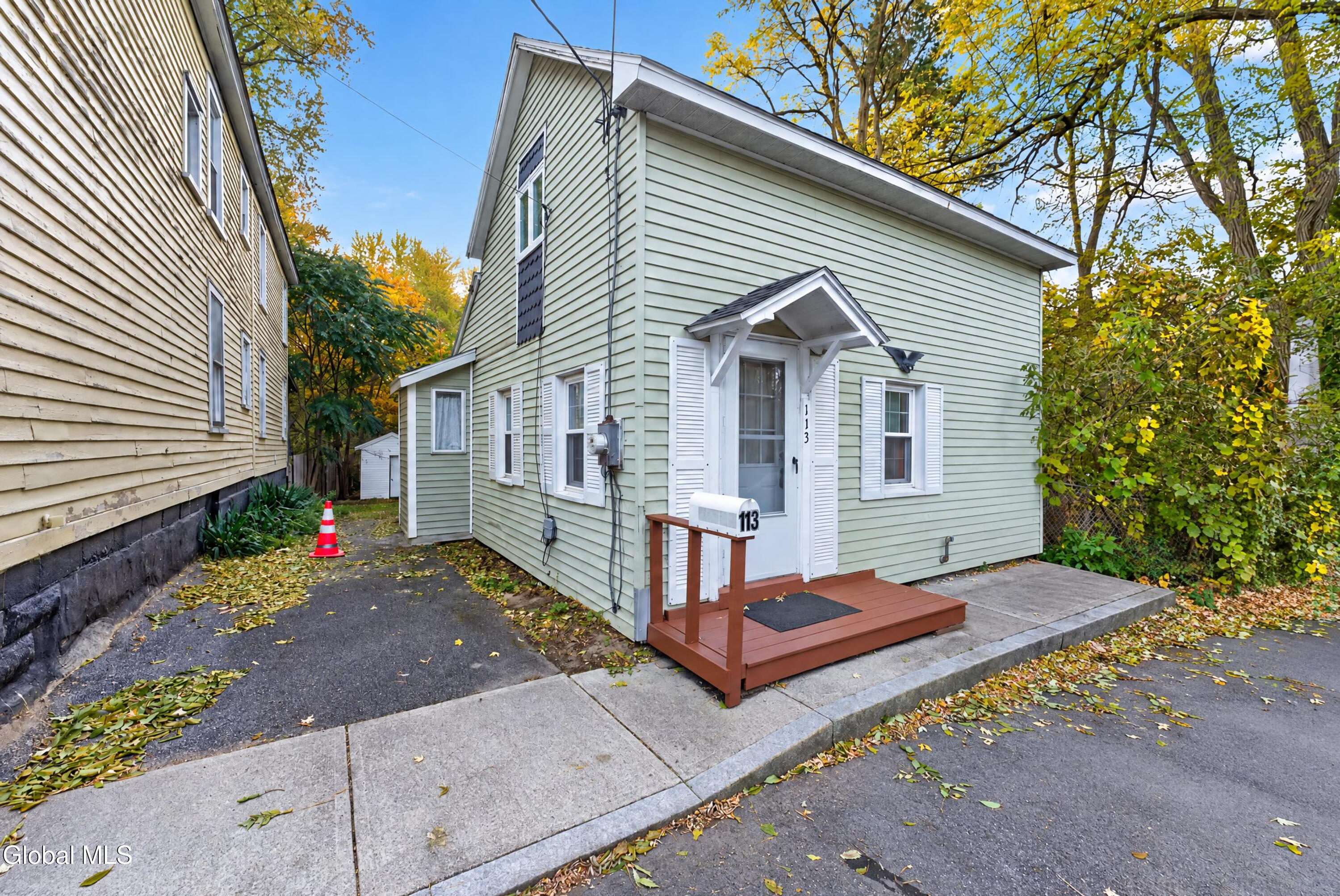 113 Walnut Street — photo