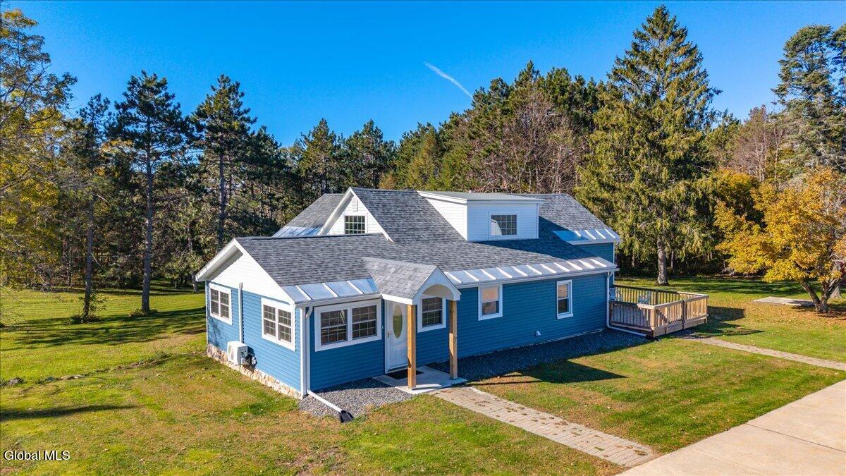 851 County Highway 106 — photo