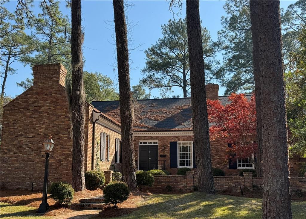 804 Cherokee Circle — photo