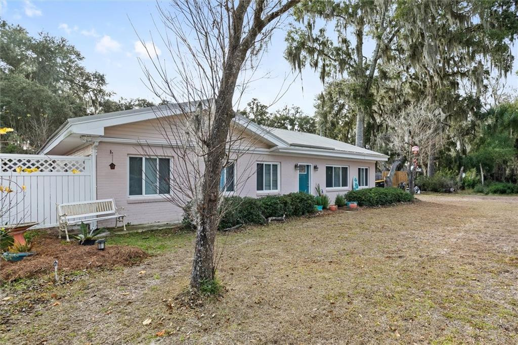 1214 Shell Point Road NE — photo