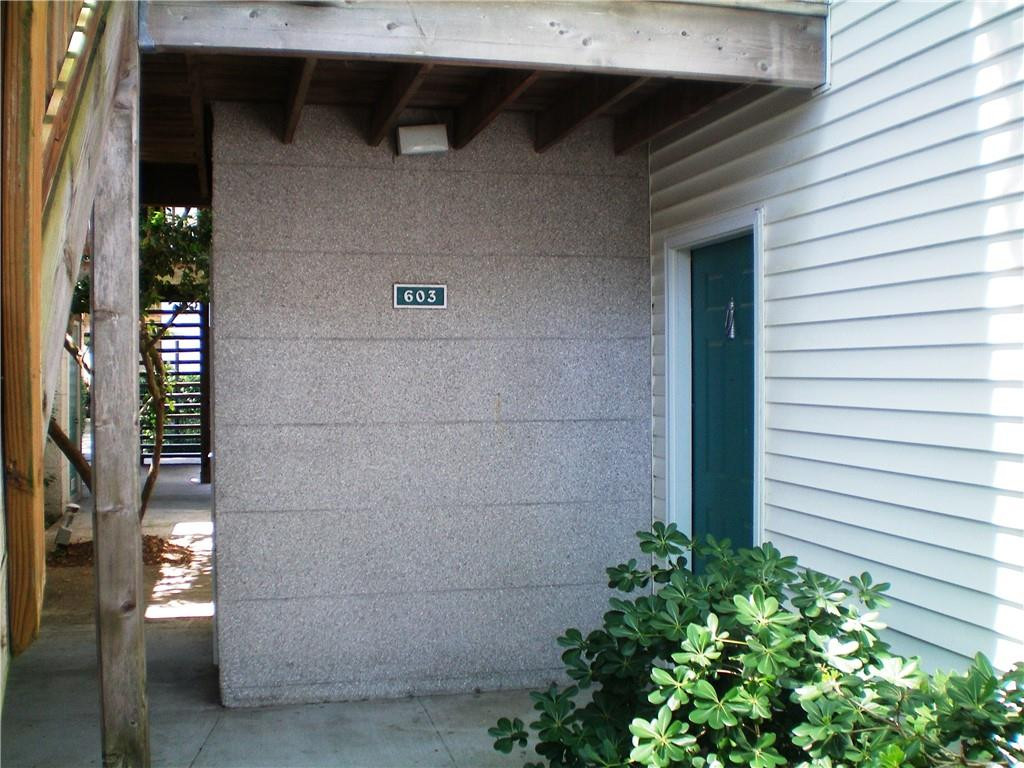 603 W Island Square Drive — photo