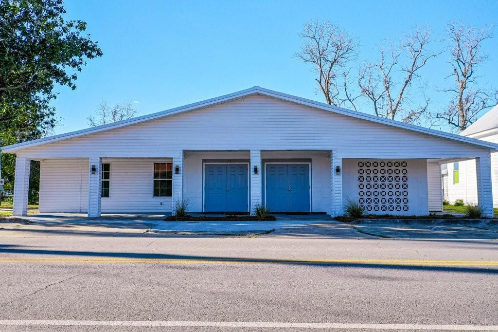 424 N Hwy Avenue — photo