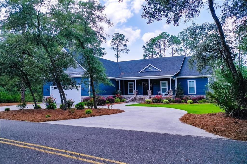 1296 N River Oaks Drive — photo