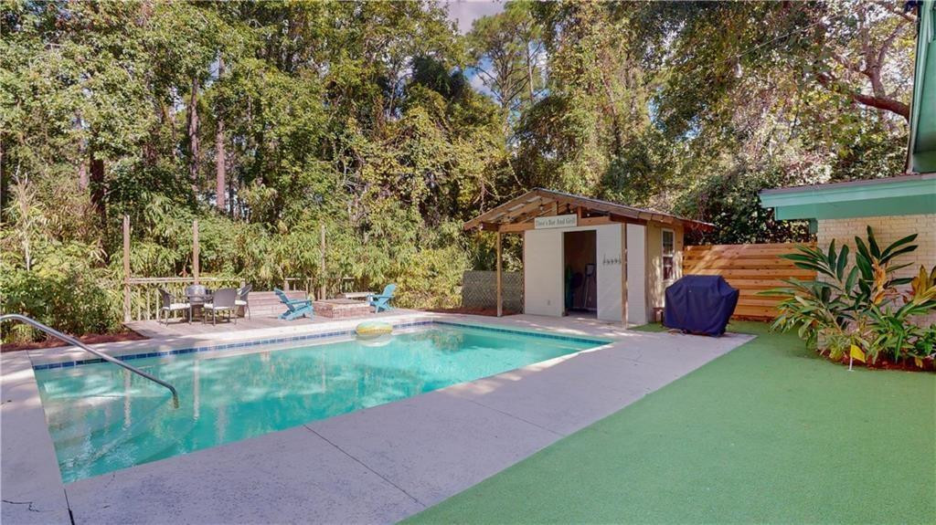 912 N Beachview Drive — photo