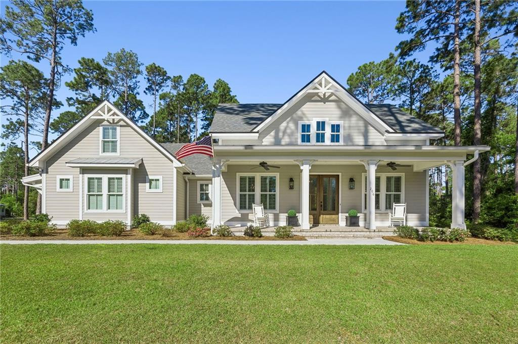 206 Clubhouse Circle — photo