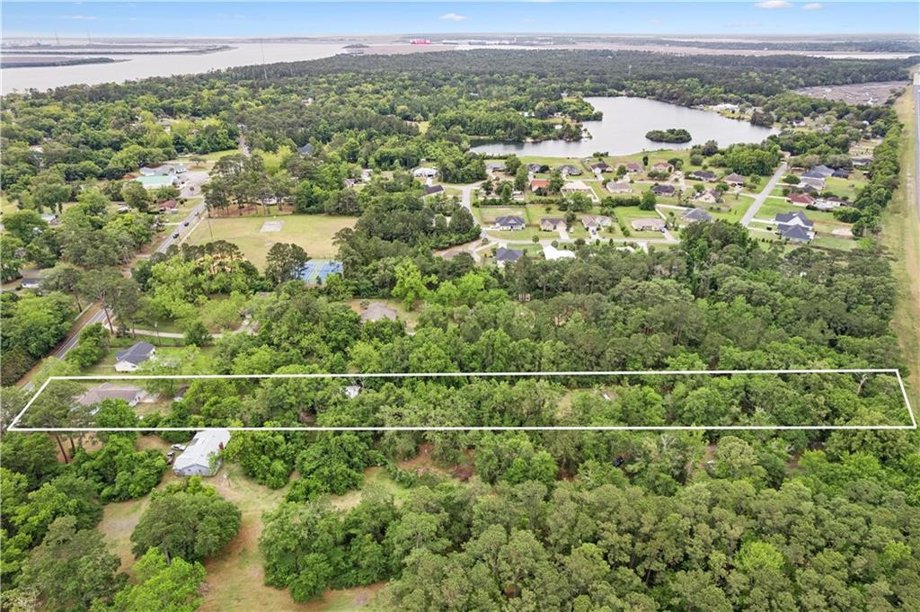 633 Blythe Island Drive — photo