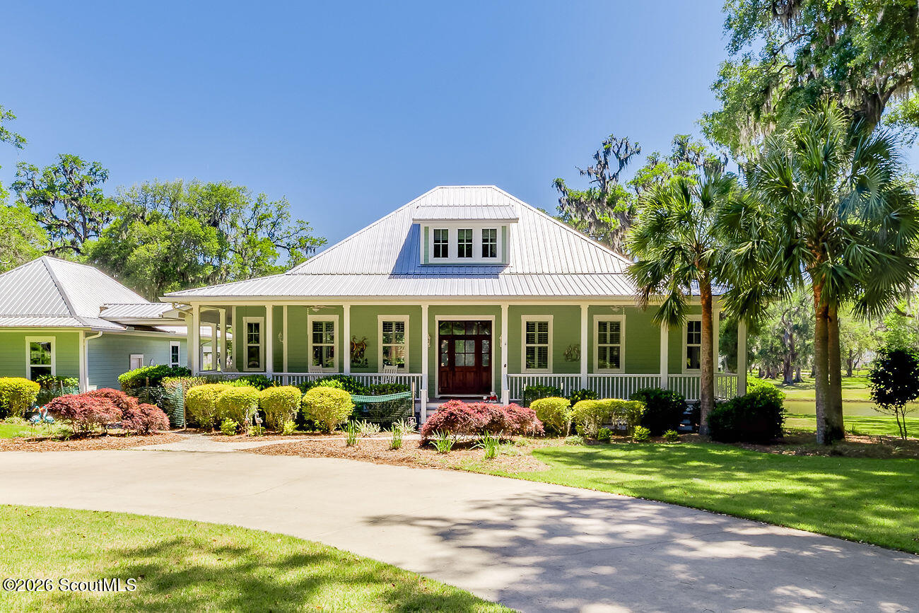 1105 Eagle Way — photo