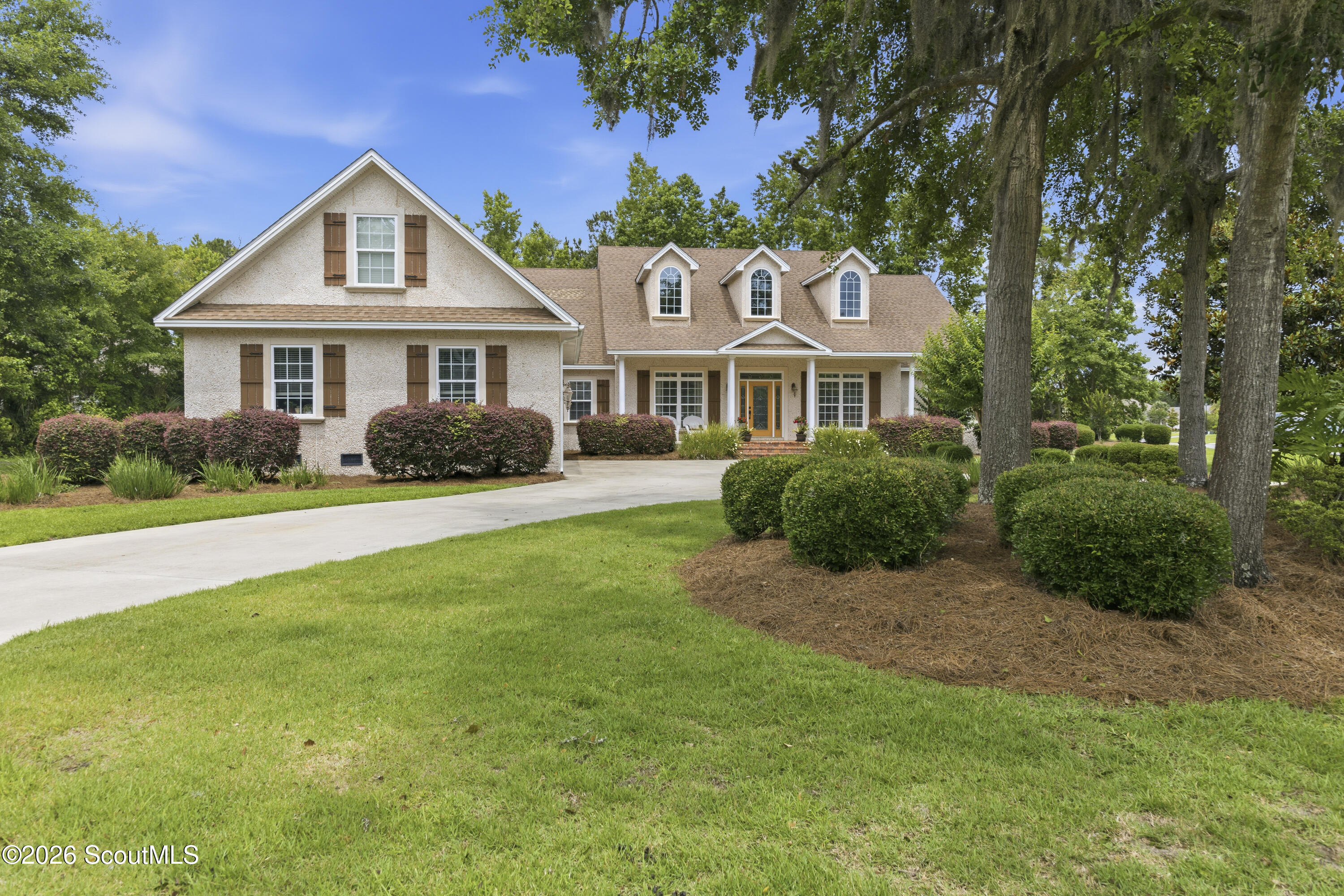 106 Majestic Drive — photo