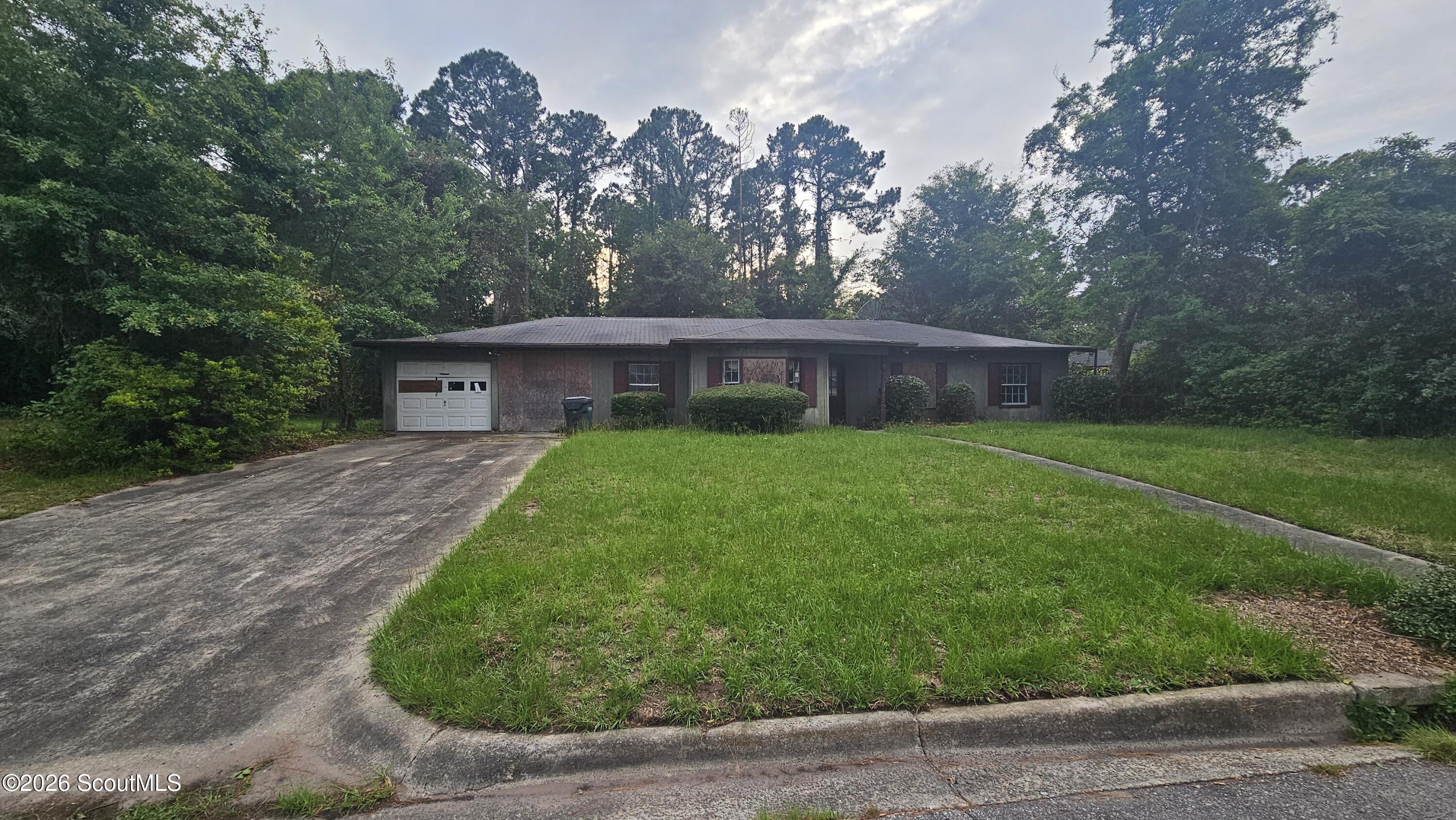 77 Hornet Drive — photo