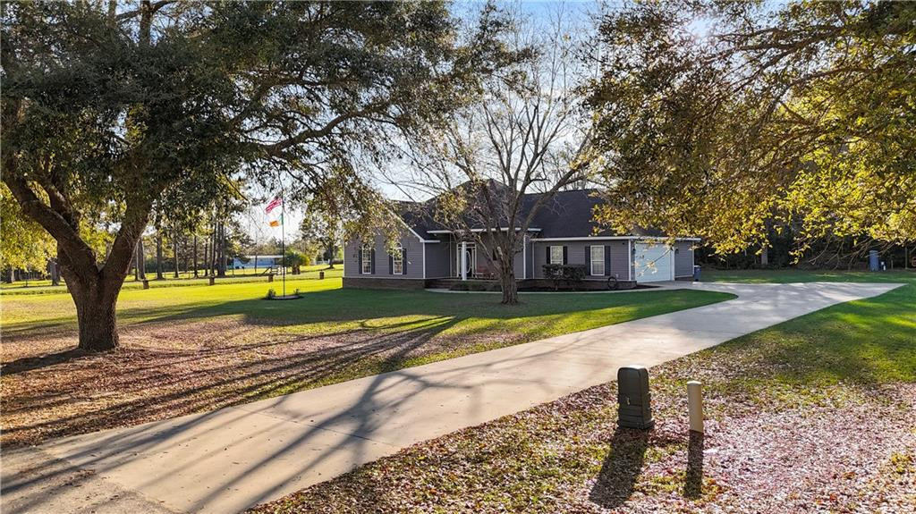 21 Bailey Drive — photo