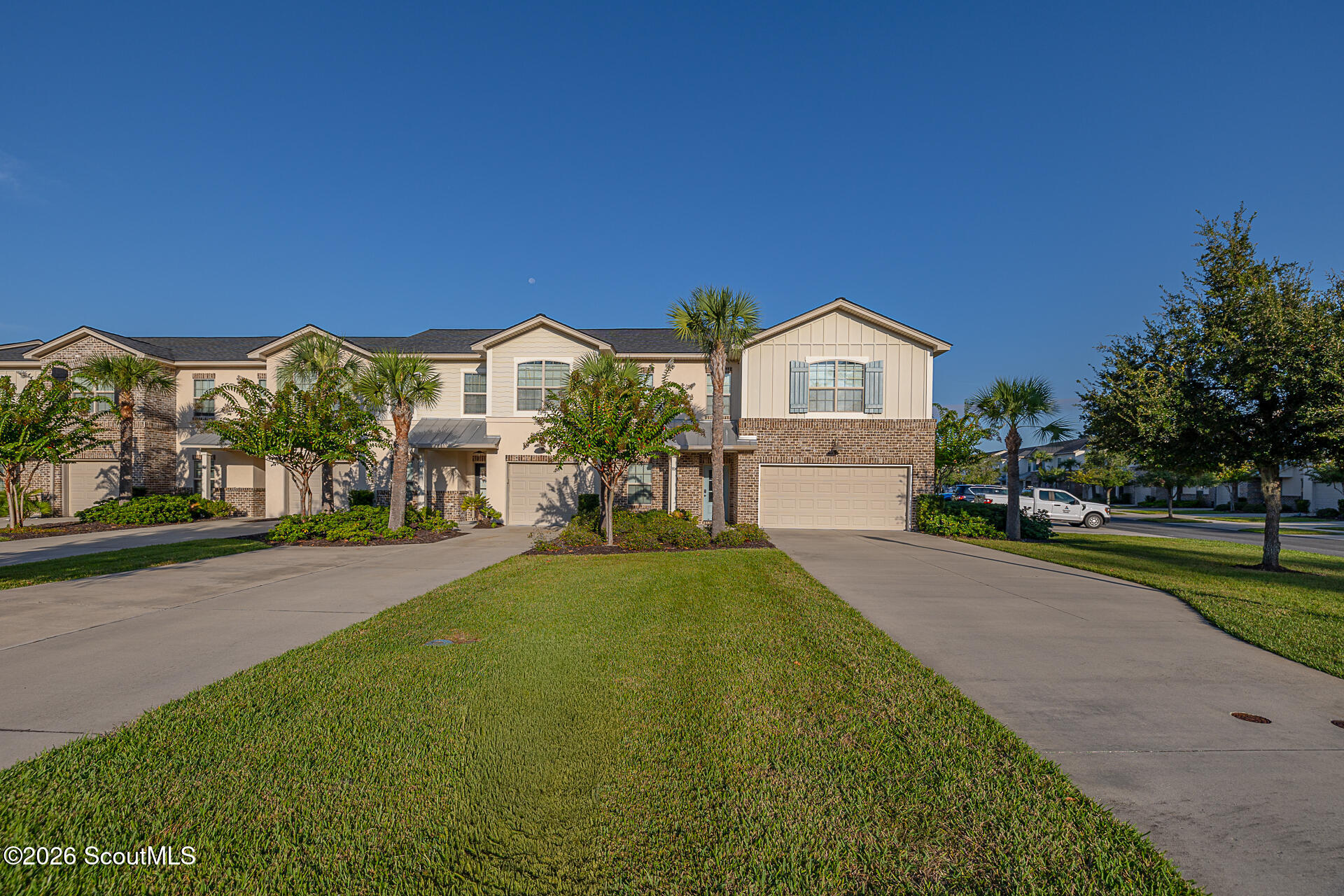 704 Mariners Circle — photo