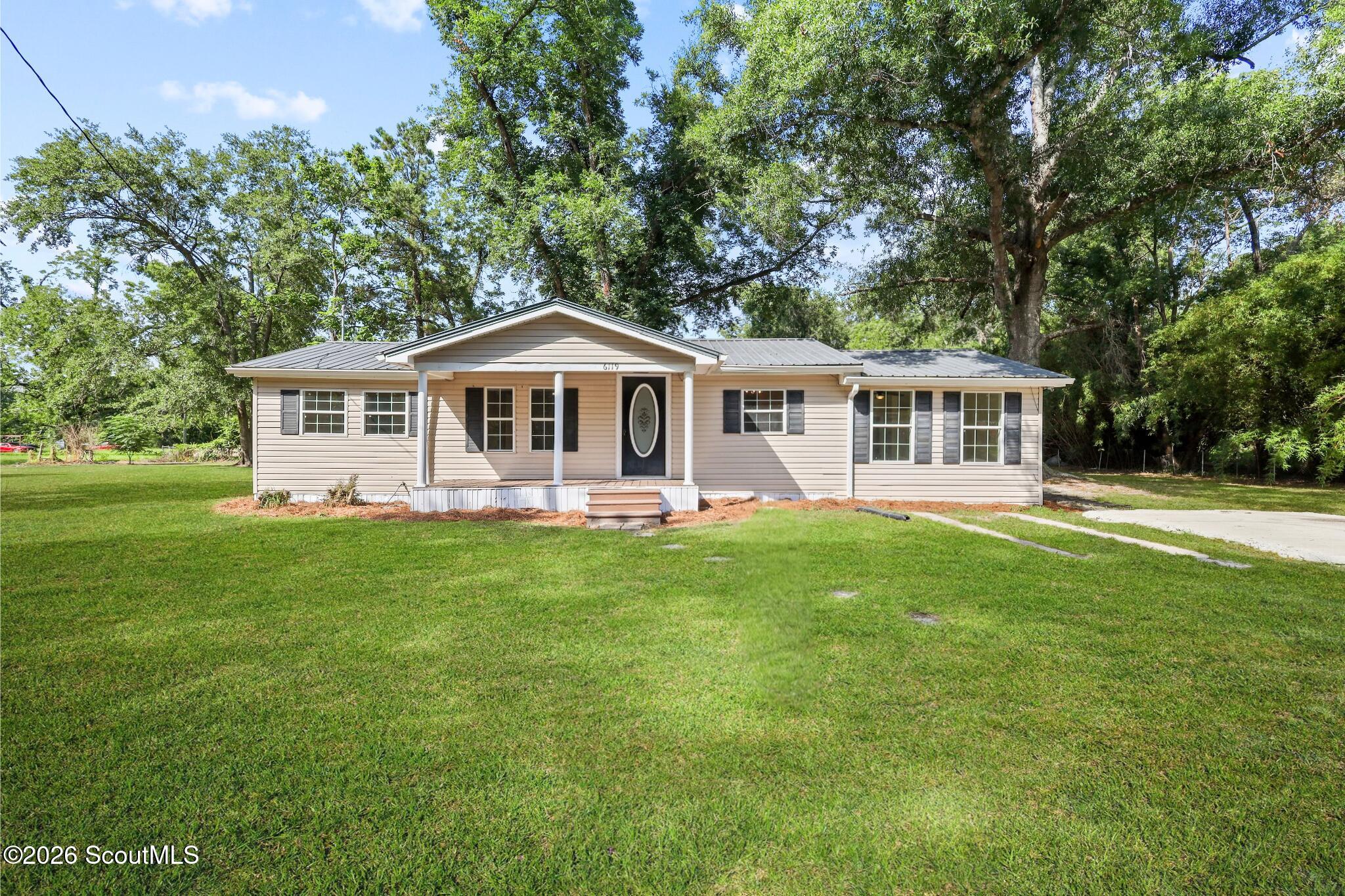 6119 Offerman Loop — photo