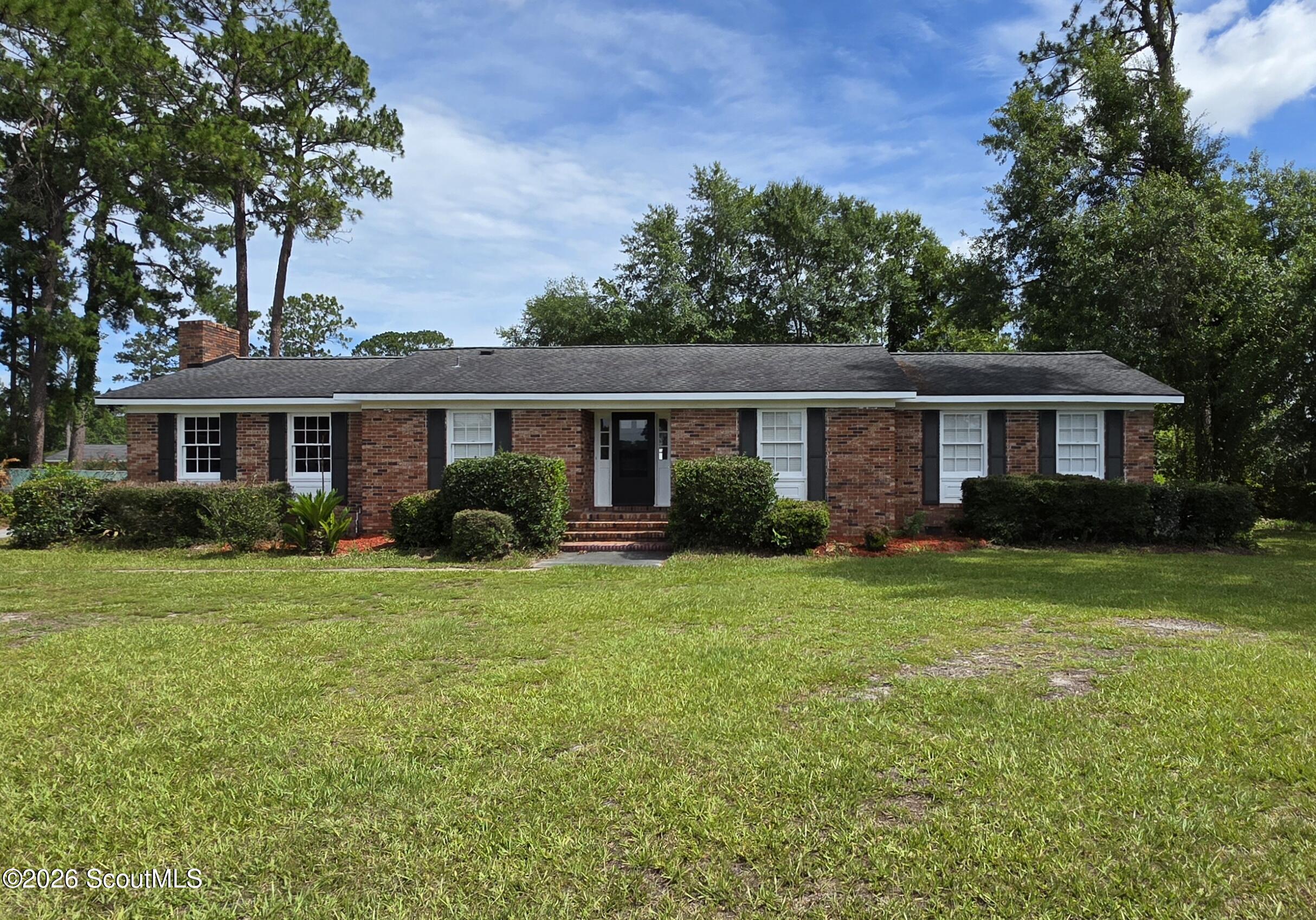 3153 Southwood Drive — photo