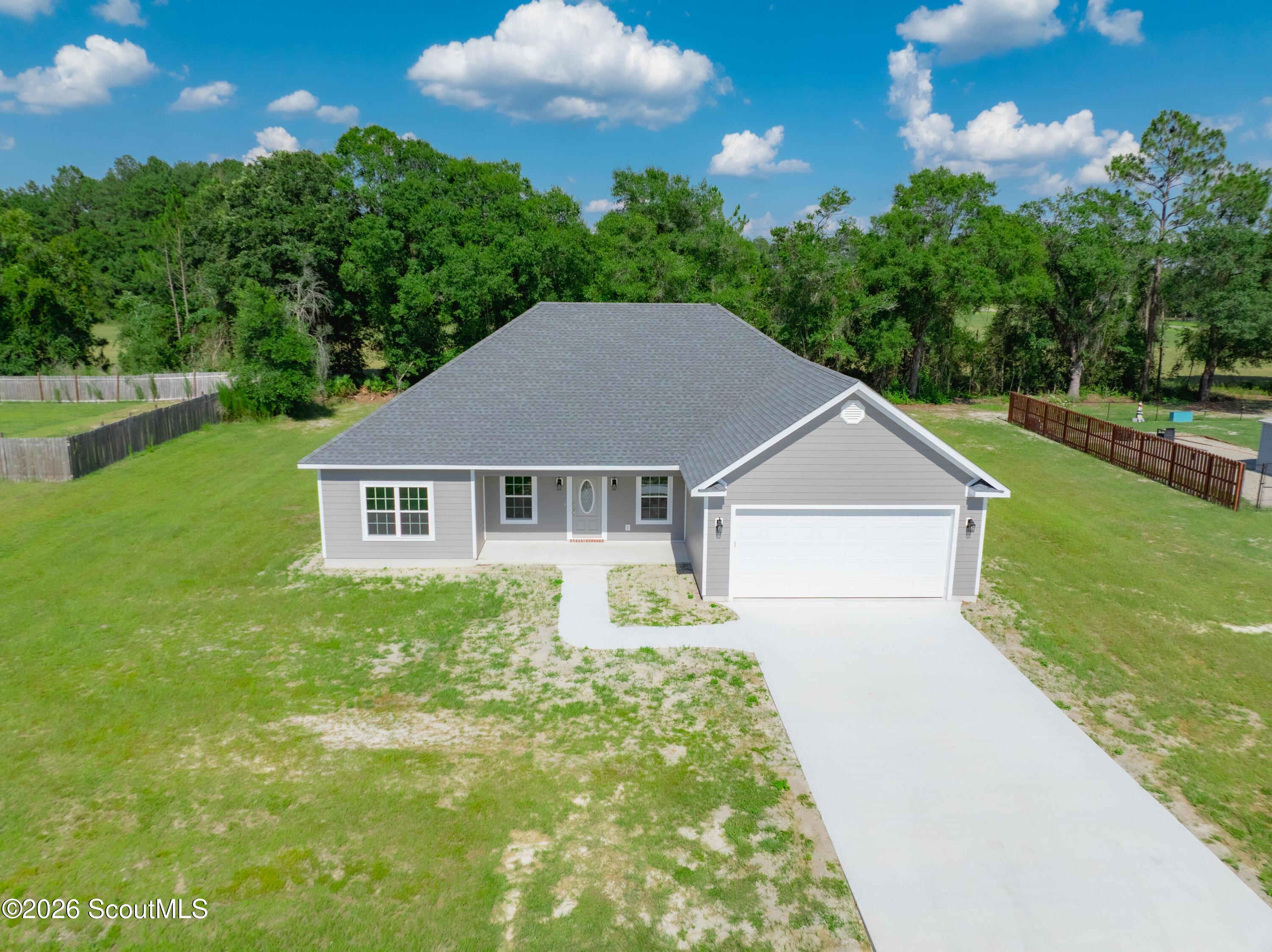 4760 Otter Creek Circle — photo
