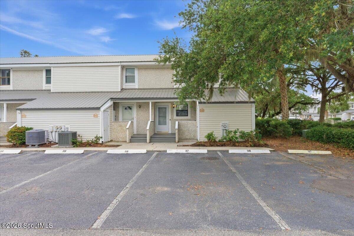 1000 Sea Island Road, 37 — photo