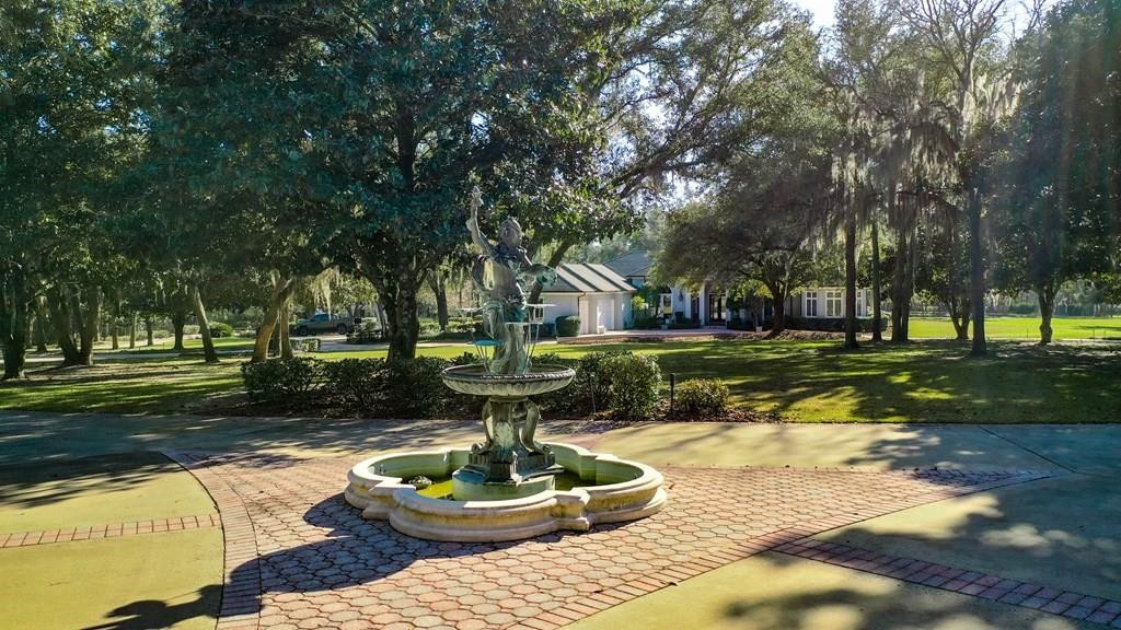 1405 N River Oaks Drive — photo