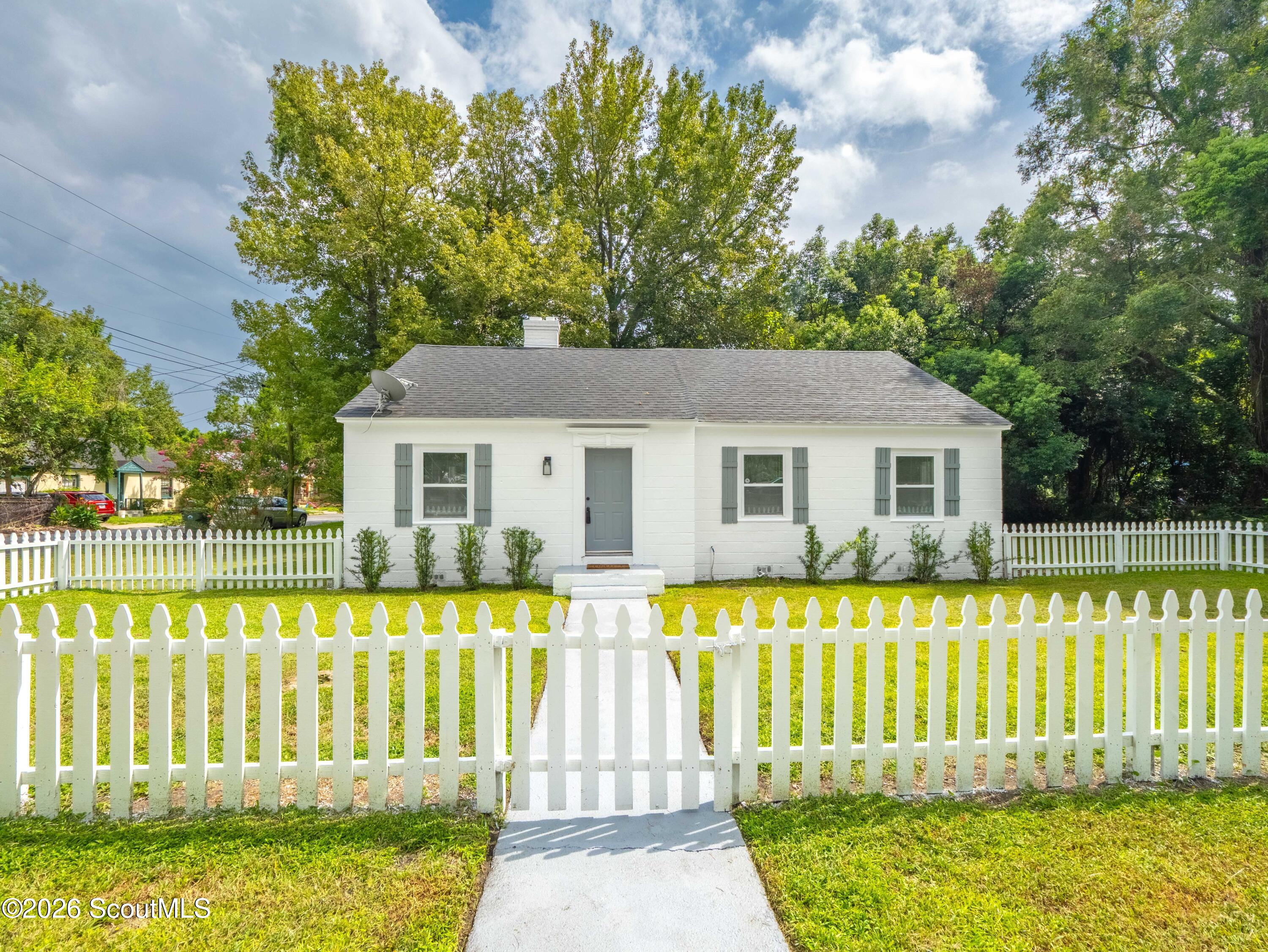 1690 Townsend Street — photo