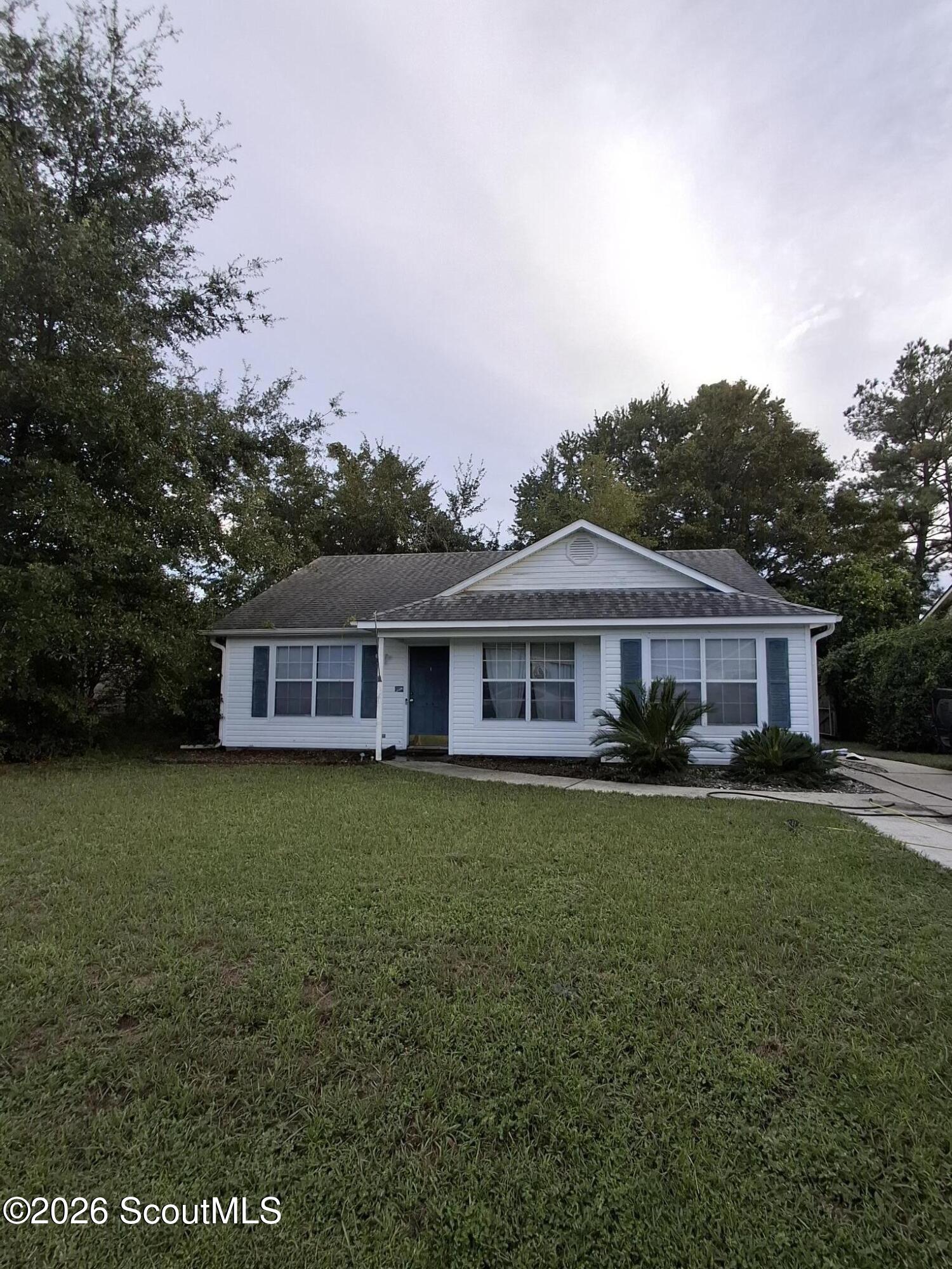 211 Sandalwood Circle — photo
