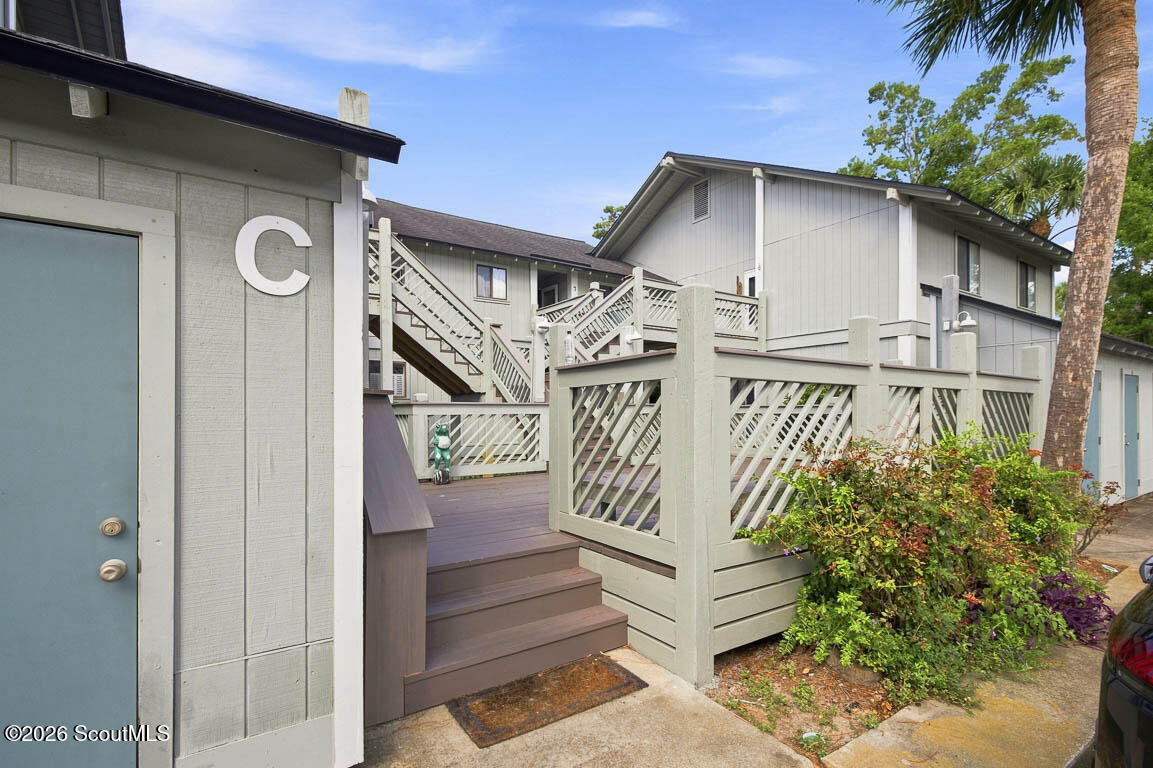 100 Blair Road, C8 — photo
