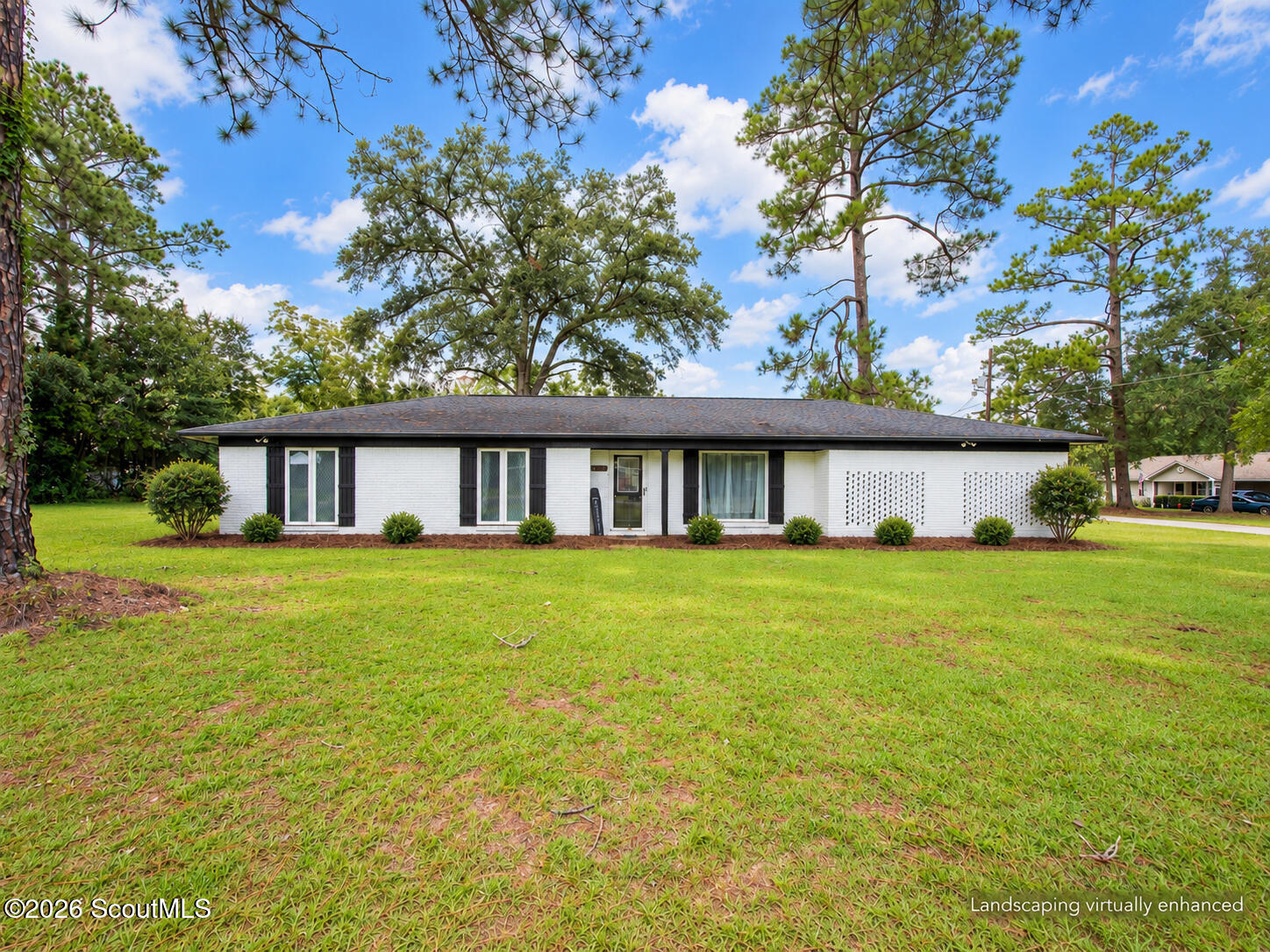319 Owen Street — photo