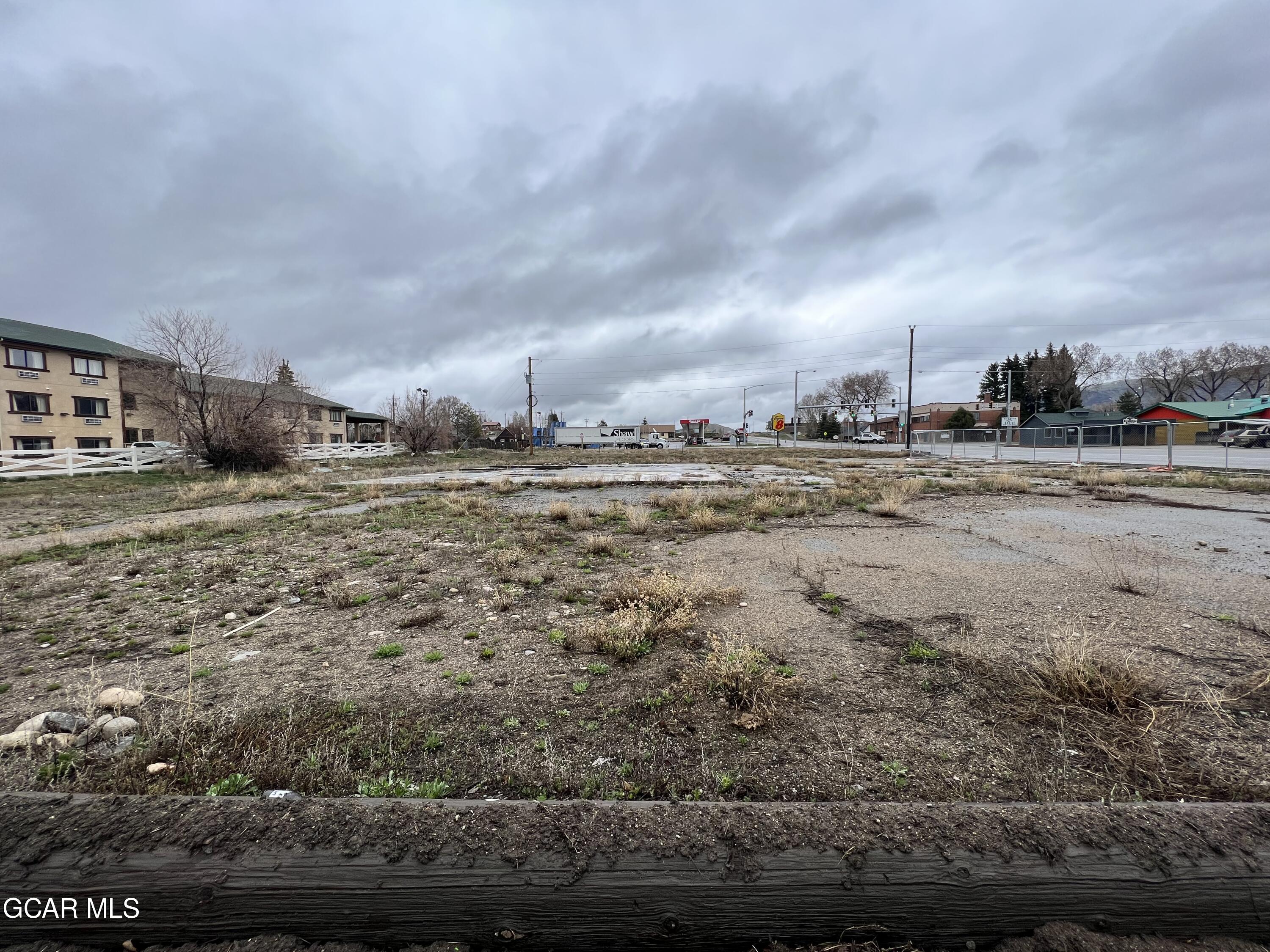 501 US Hwy 40 — photo